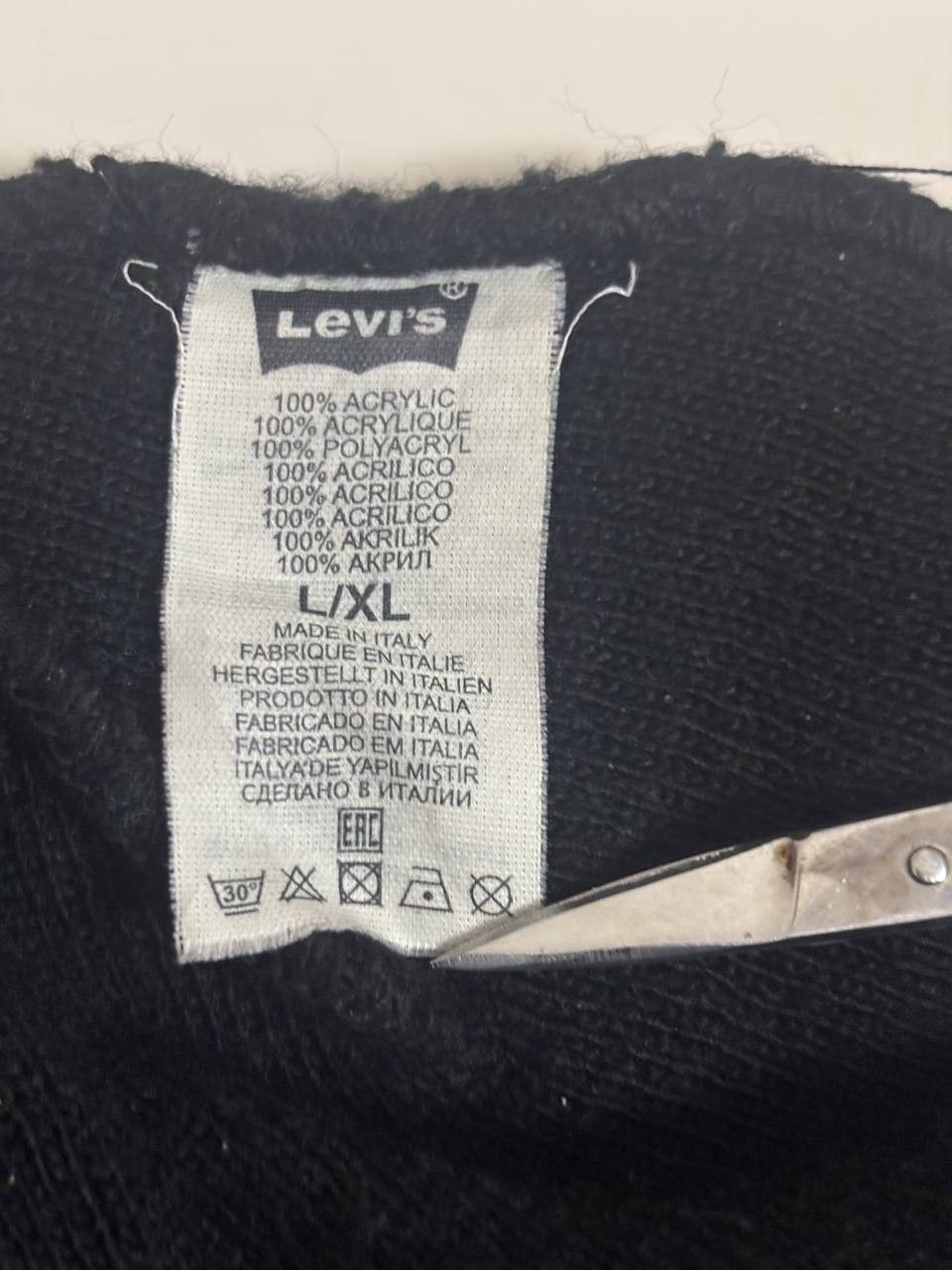 Levi's Levi's Vintage Italian Knit Beanie L/XL | Black Acrylic Size ONE SIZE - 4 Thumbnail