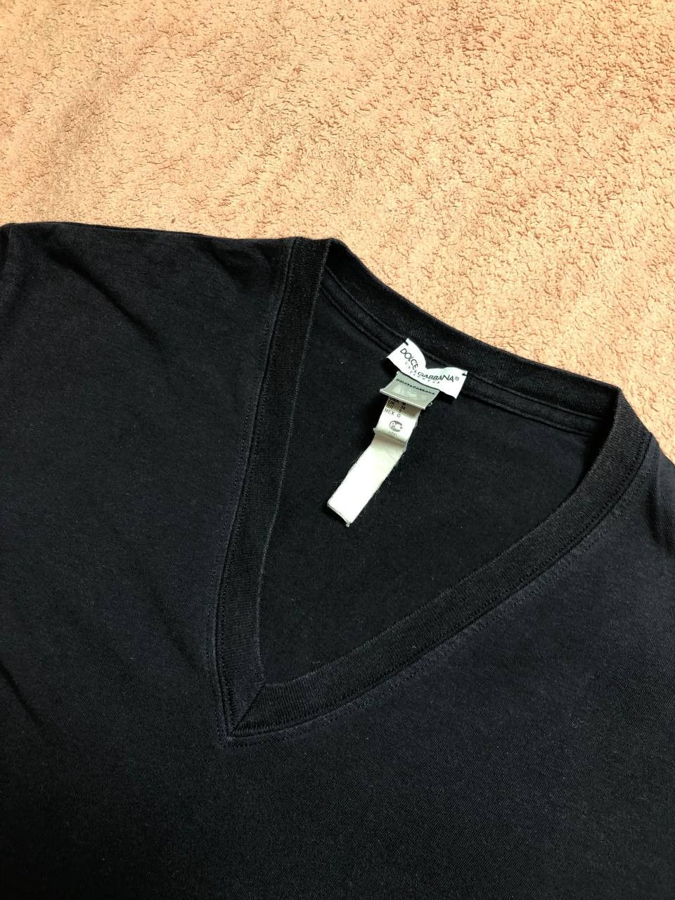 Dolce & Gabbana Luxury Dolce & Gabbana V-Neck Short Sleeve T-Shirt Size M Size US M / EU 48-50 / 2 - 4 Thumbnail