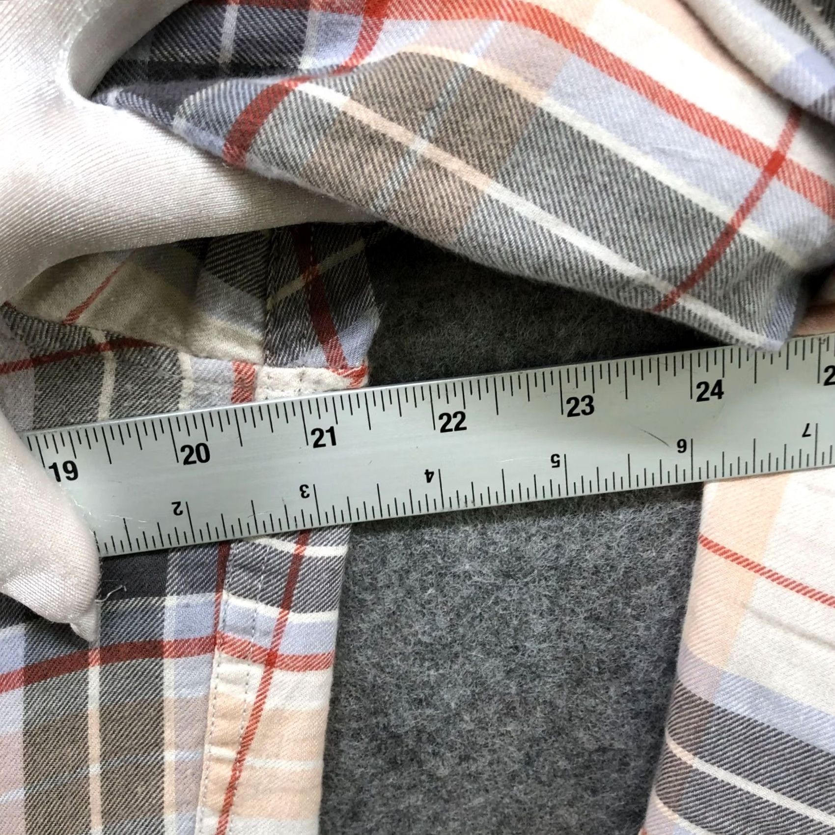 Uniqlo Uniqlo Flannel Shirt Mens S Long Sleeve Lightweight Cotton Cream Plaid Overshirt Size US S / EU 44-46 / 1 - 6 Thumbnail