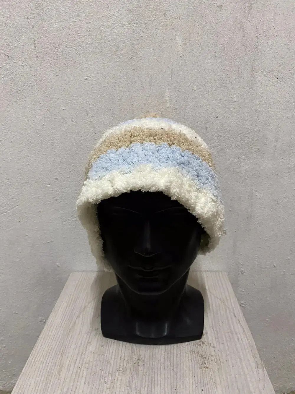 Japanese Brand Stripe Fleece Japanese Brand Beanie Hat Size ONE SIZE - 3 Thumbnail