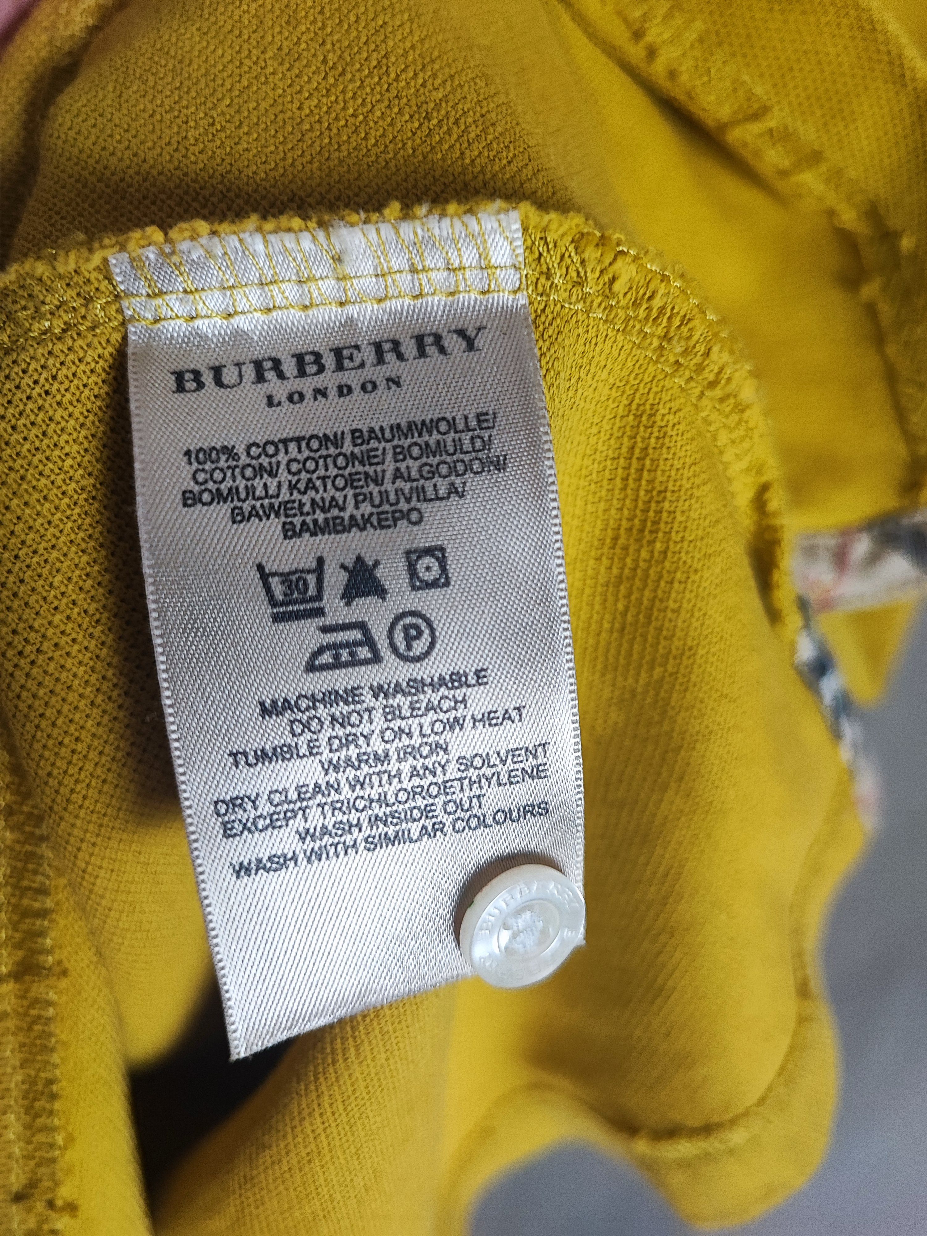Burberry 🔥Burberry Polo S Extremely rare color 🔥 Size US S / EU 44-46 / 1 - 8 Thumbnail