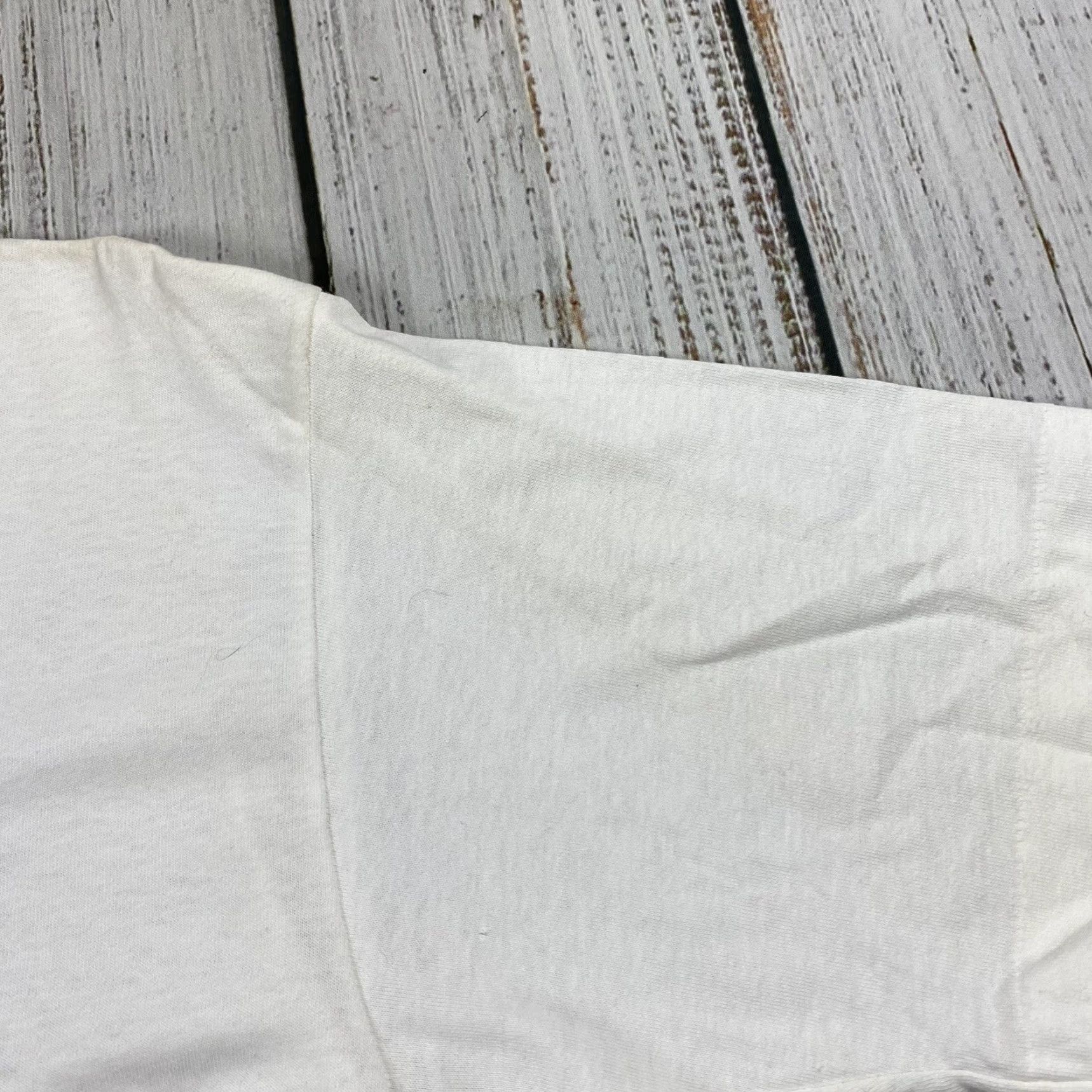 Vintage VINTAGE 90s TOUCH OF GOLD SPRING FORD I LOVE TOPAZ MAN ROMANCE GRAPHIC T-SHIRT LARGE WHITE EROTIC DOUBLE SIDED Unisex Size US L / EU 52-54 / 3 - 5 Thumbnail