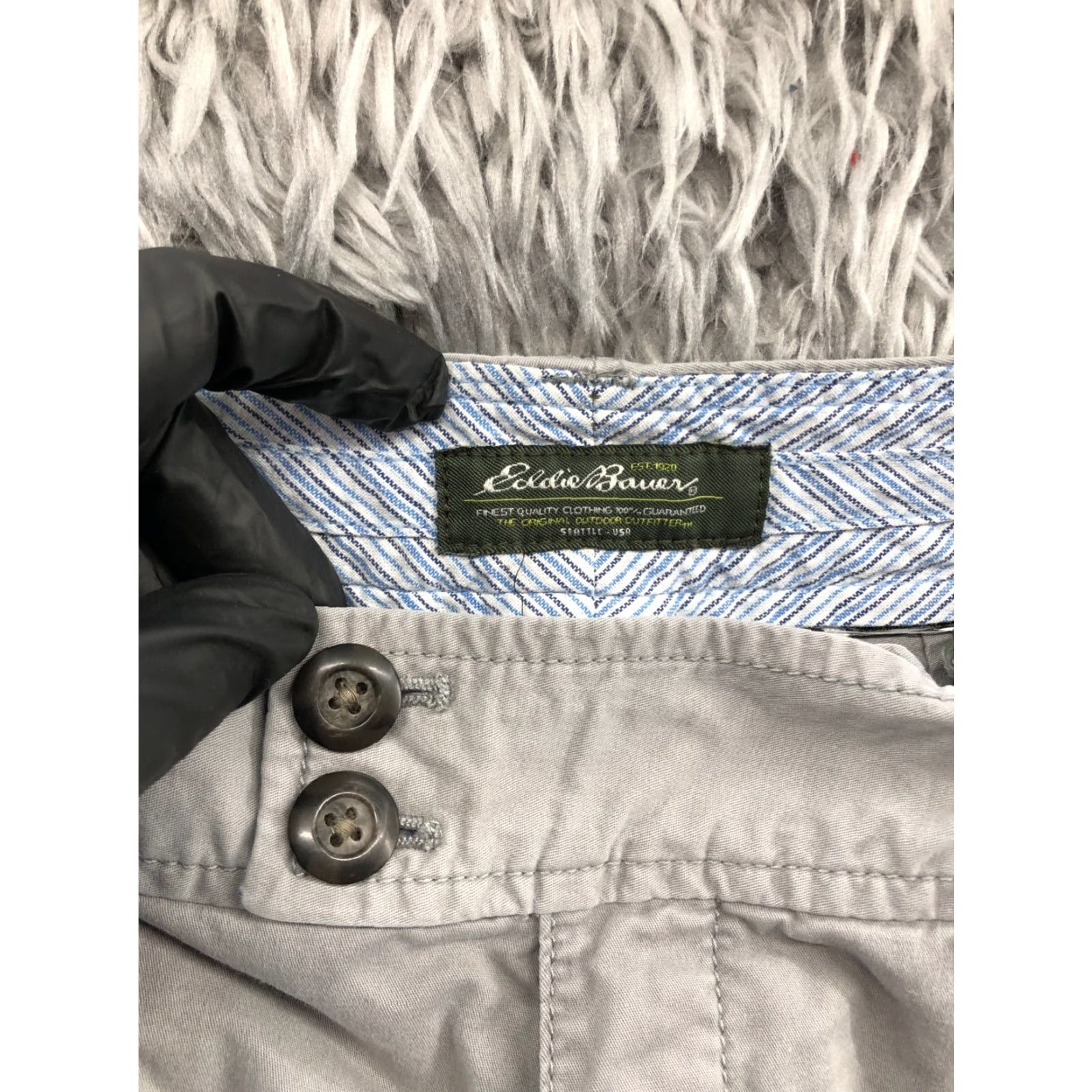 Eddie Bauer Eddie Bauer Chino Shorts Womens Size 8 Mid Rise Gray Size 30" / US 8 / IT 44 - 6 Thumbnail