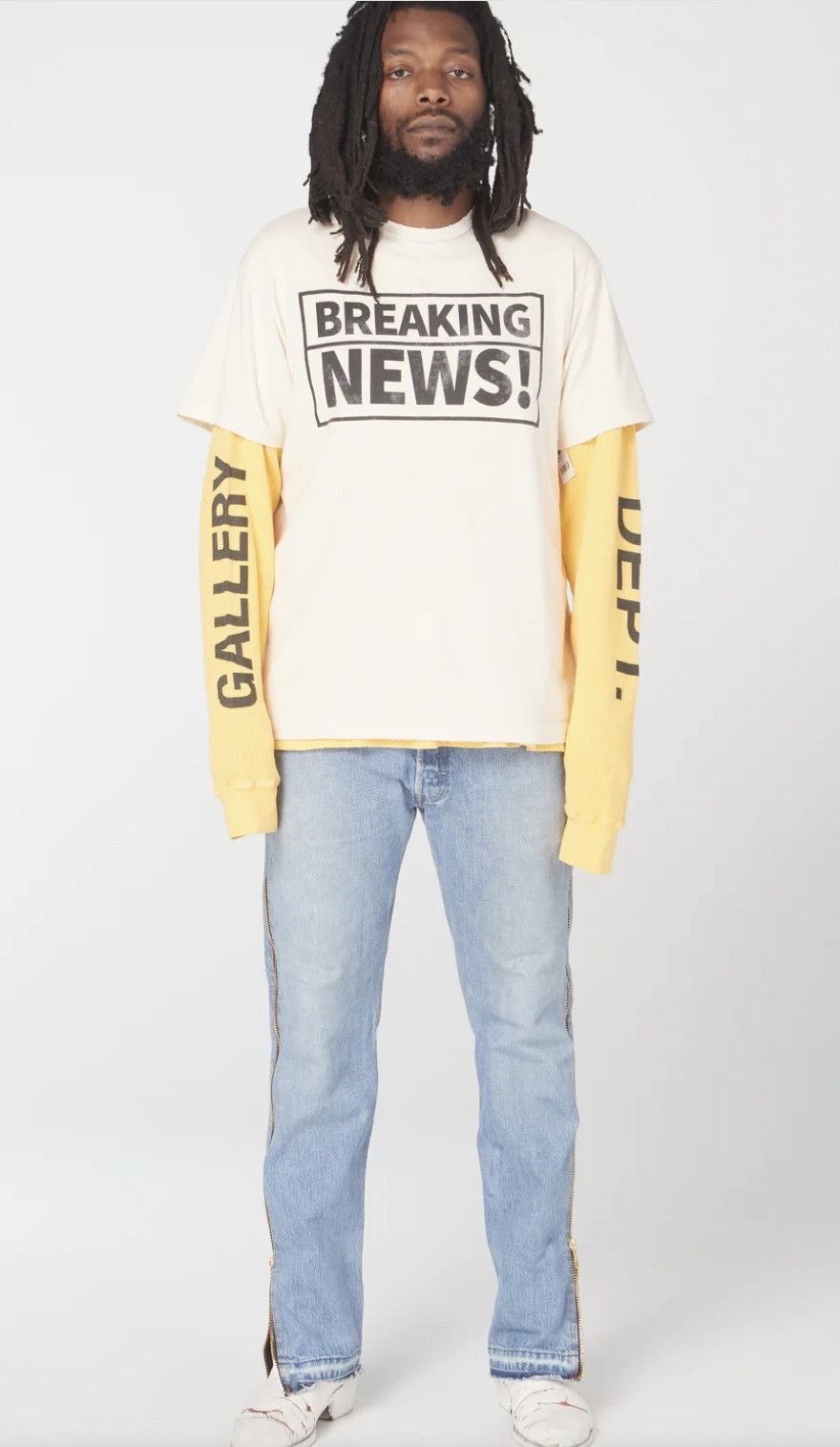 Gallery Dept. o1mle0725 Breaking News T-Shirt in Antique White Size US XS / EU 42 / 0 - 3 Thumbnail
