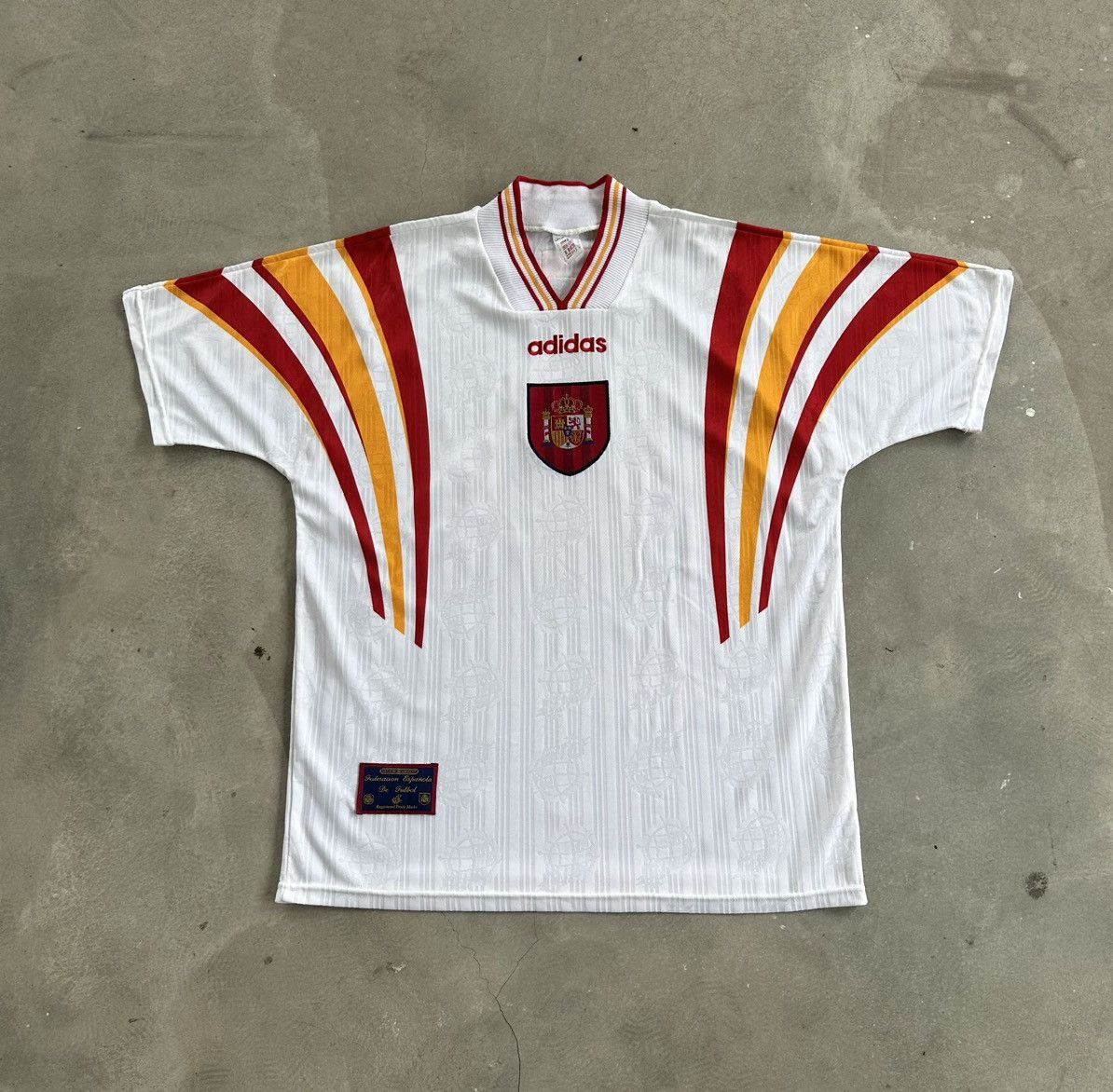Adidas VINTAGE ADIDAS SPAIN 96-98 THIRD KIT Size US XL / EU 56 / 4 - 1 Thumbnail