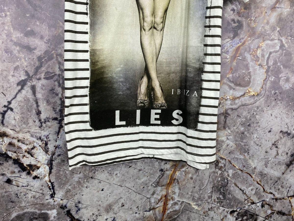 True Religion Men’s Religion Secrets Lies Streetwear T-Shirt Size XL Size US XL / EU 56 / 4 - 3 Thumbnail