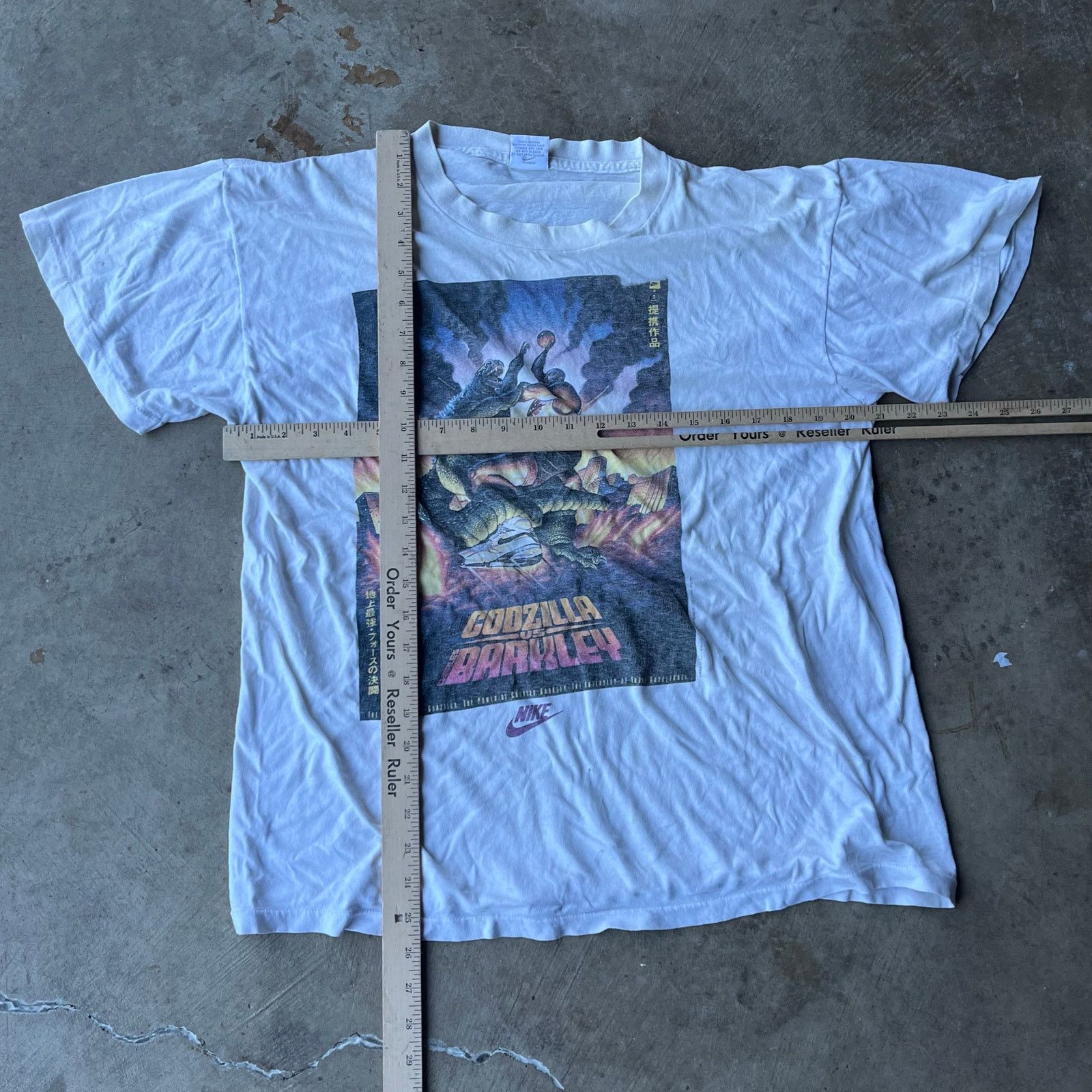 Vintage VINTAGE GODZILLA VS CHARLES BARKLEY NIKE T-SHIRT 90S LARGE Size US L / EU 52-54 / 3 - 2 Thumbnail