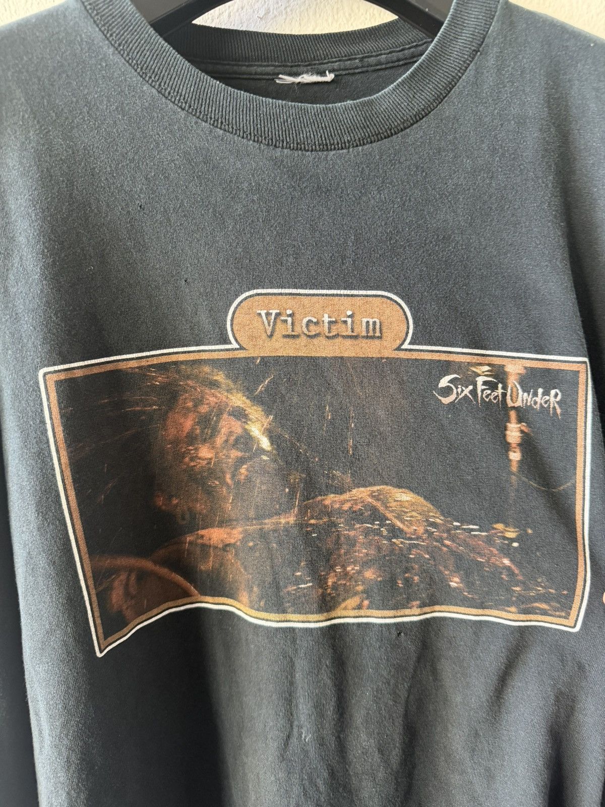 Vintage Six Feet Under Victim Longsleeve L Size US L / EU 52-54 / 3 - 2 Thumbnail