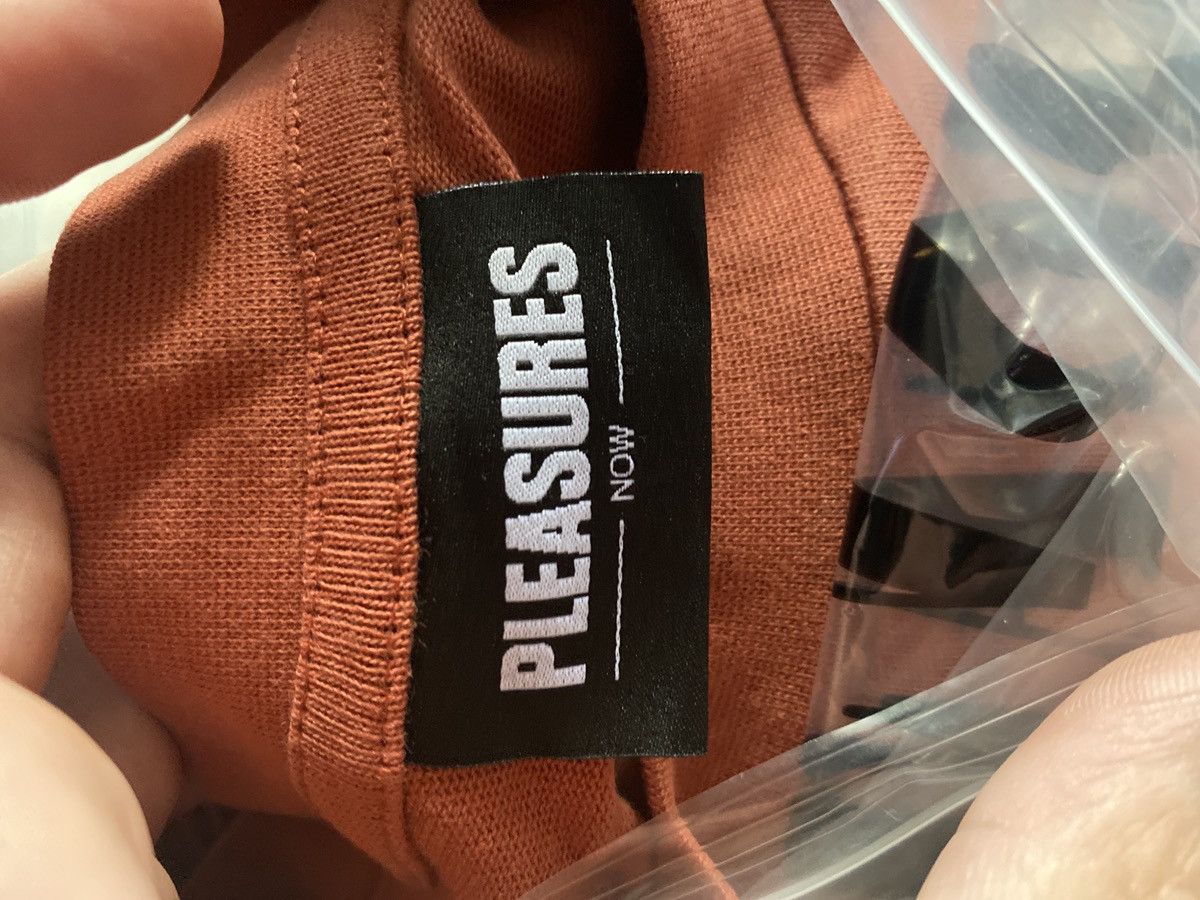 Pleasures Pleasures - Hated Longsleeve Size US L / EU 52-54 / 3 - 7 Thumbnail