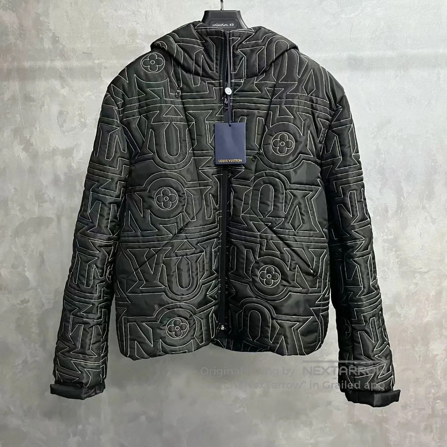 Louis Vuitton louis vuitton black hooded puffer jacket. Size US L / EU 52-54 / 3 - 1 Thumbnail
