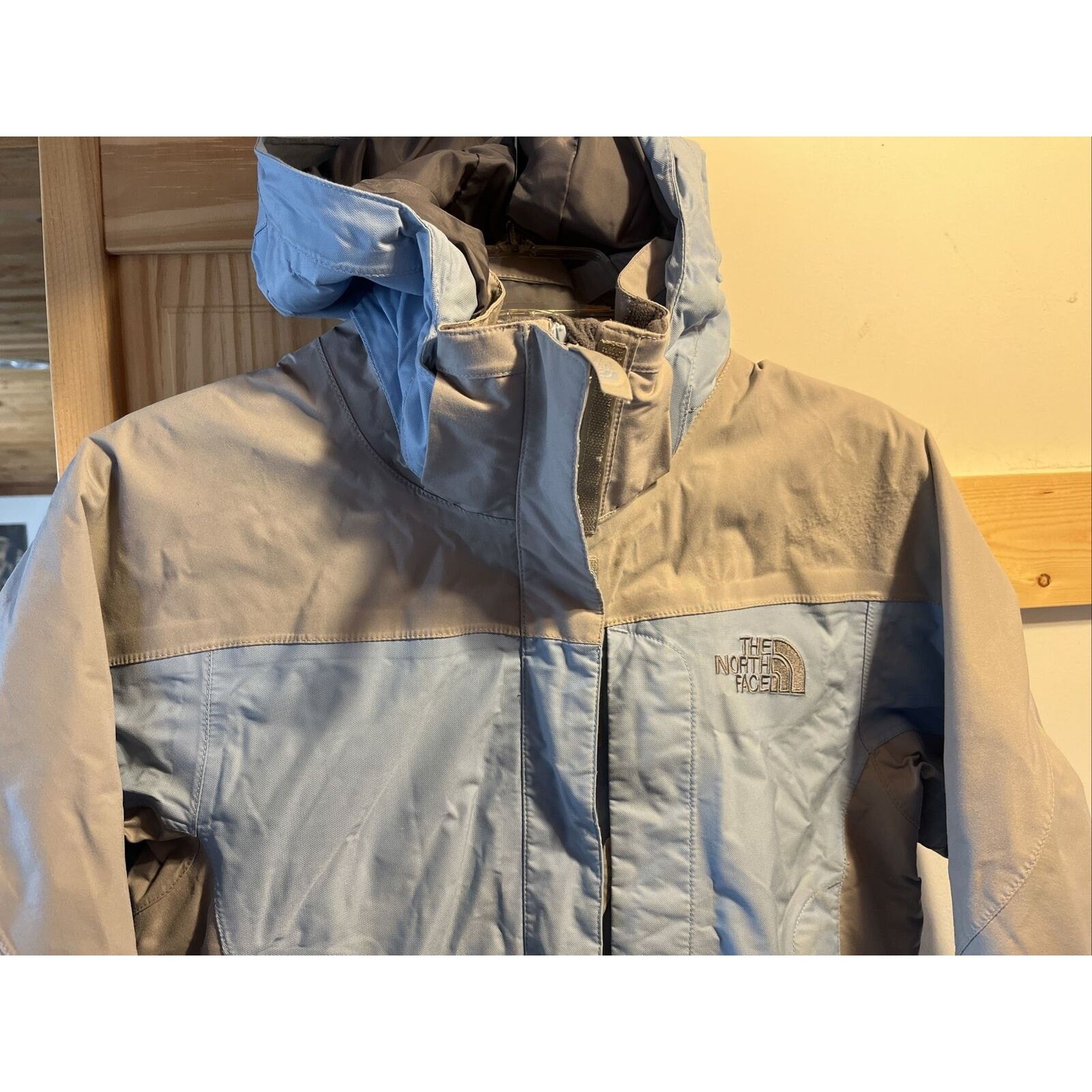 The North Face The North Face Women’s S Light Blue Venture LS Hooded Coat Size S / US 4 / IT 40 - 7 Thumbnail