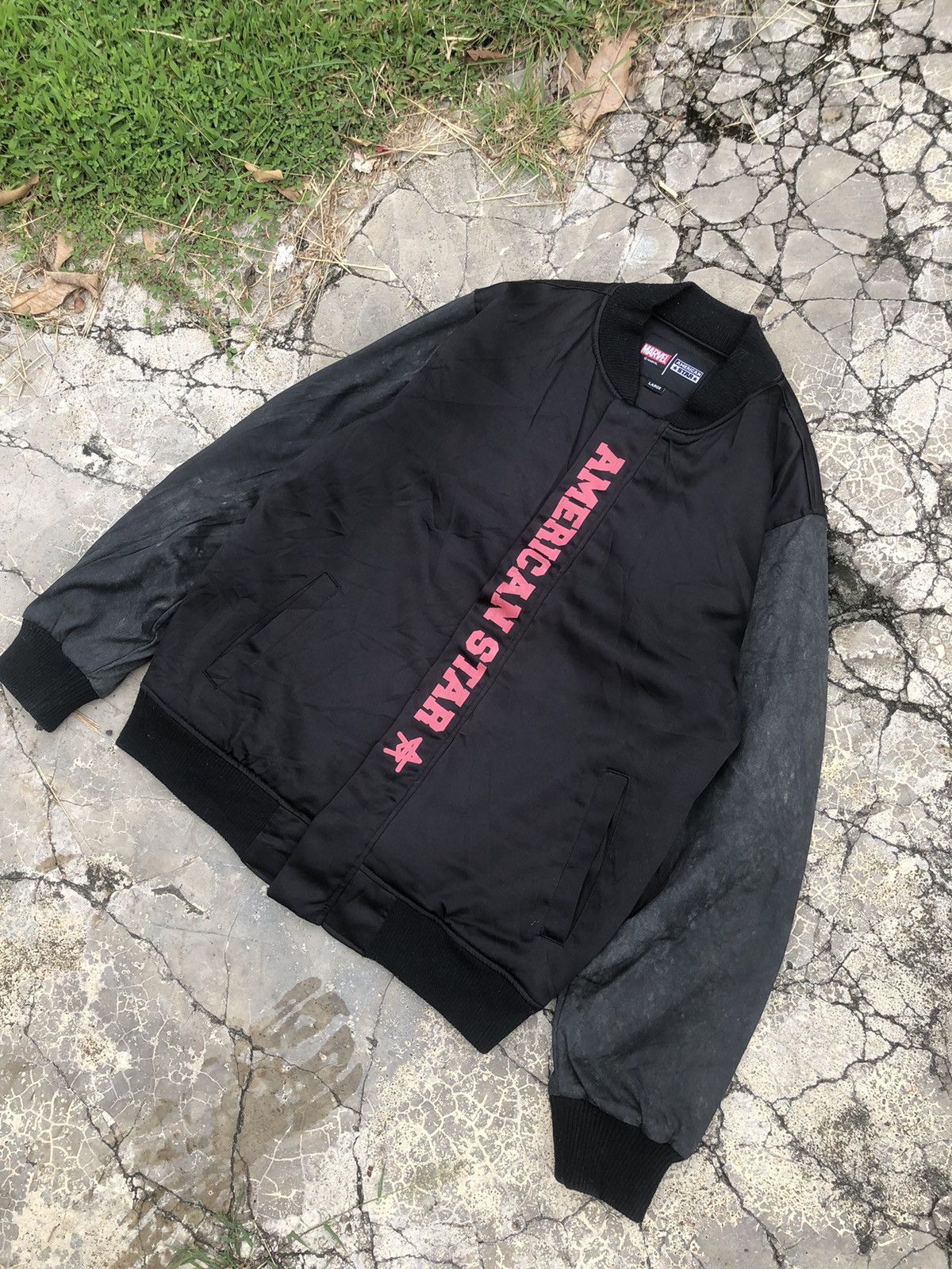 Japanese Brand Vintage Y2K Varsity American Star X Marvel Spiderman Size US L / EU 52-54 / 3 - 8 Thumbnail