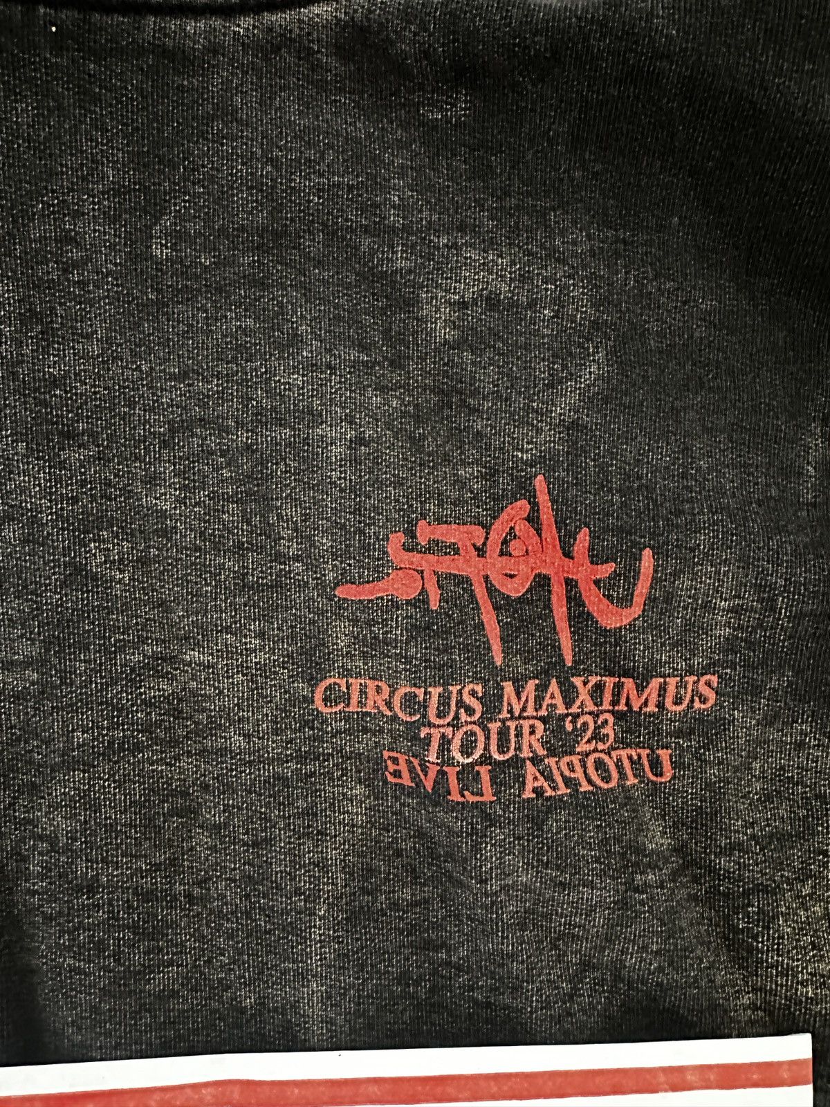 Travis Scott RARE Travis Scott Circus Maximus Utopia Staff Hoodie size M Size US M / EU 48-50 / 2 - 5 Thumbnail