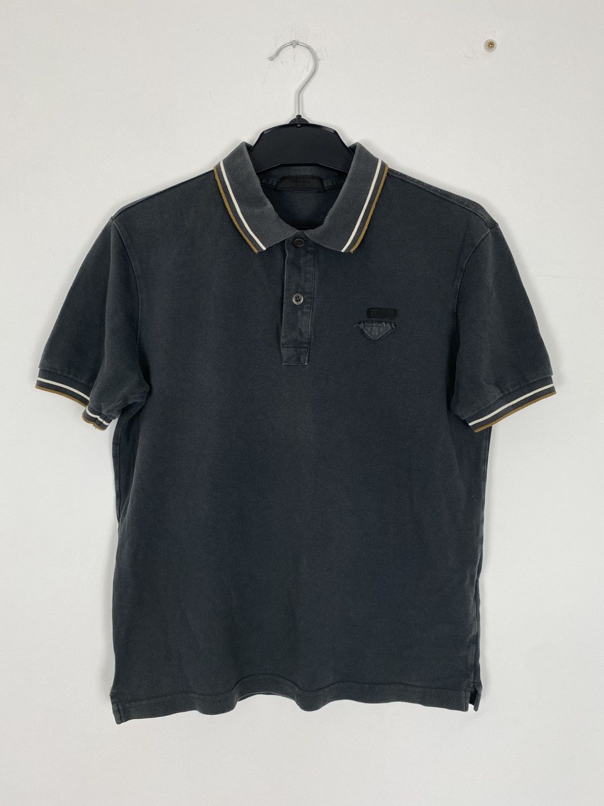 Prada Prada Contrast-Trimmed Cotton Pique Polo Shirt patch M y2k Size US M / EU 48-50 / 2 - 1 Thumbnail