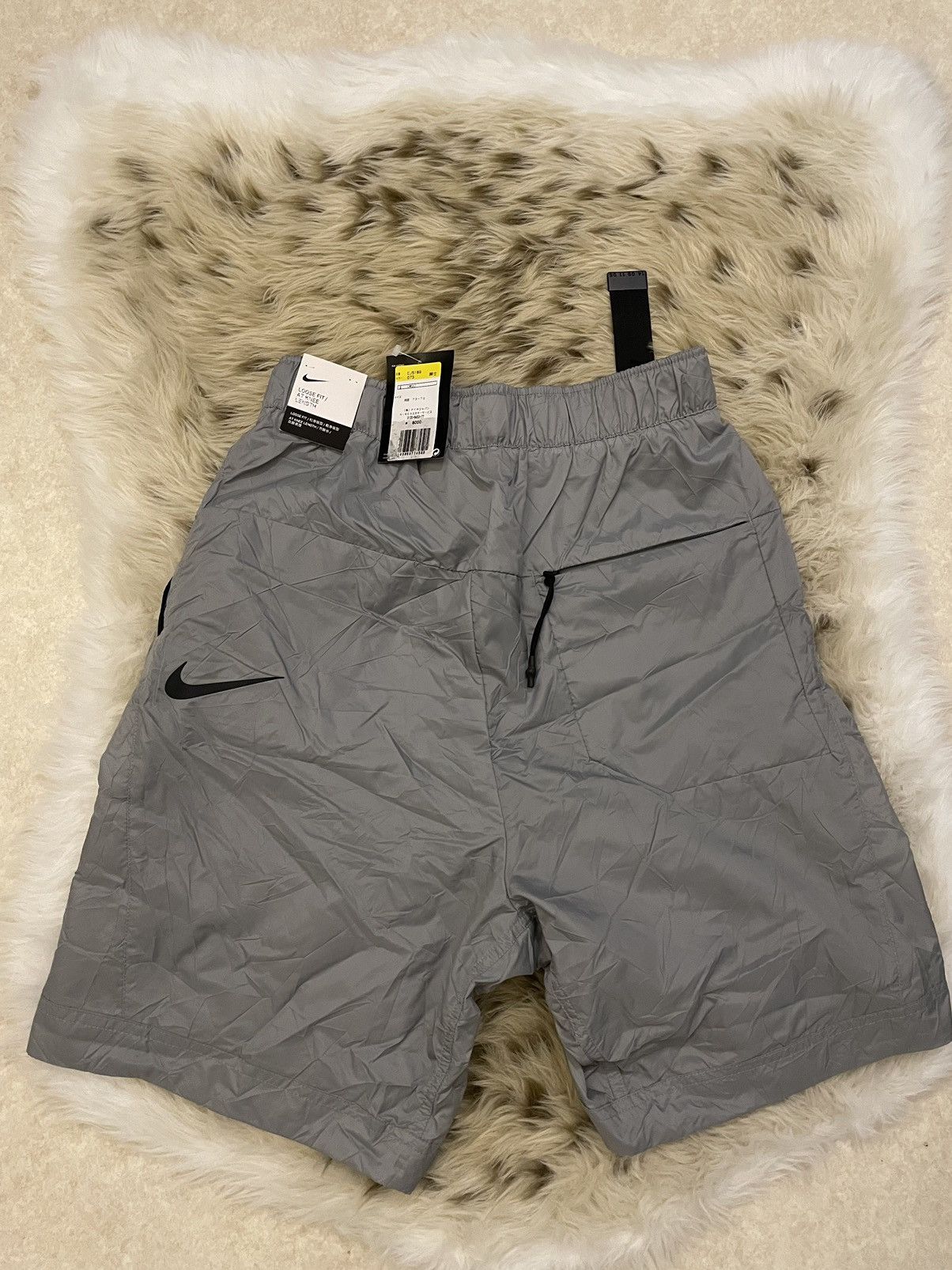 Nike × Nike ACG NIKE Tech Pack Shorts (creased / crumpled effect) Size US 30 / EU 46 - 3 Thumbnail