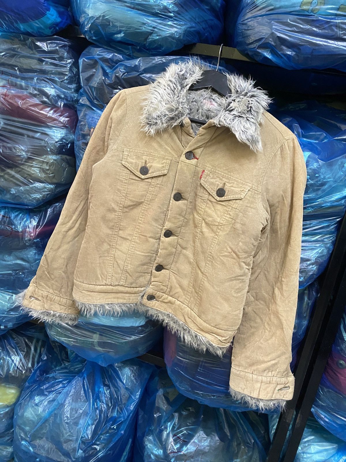 Levi's Vintage Redloop Faux Shearling Corduroy Sherpa Trucker Size M / US 6-8 / IT 42-44 - 2 Thumbnail