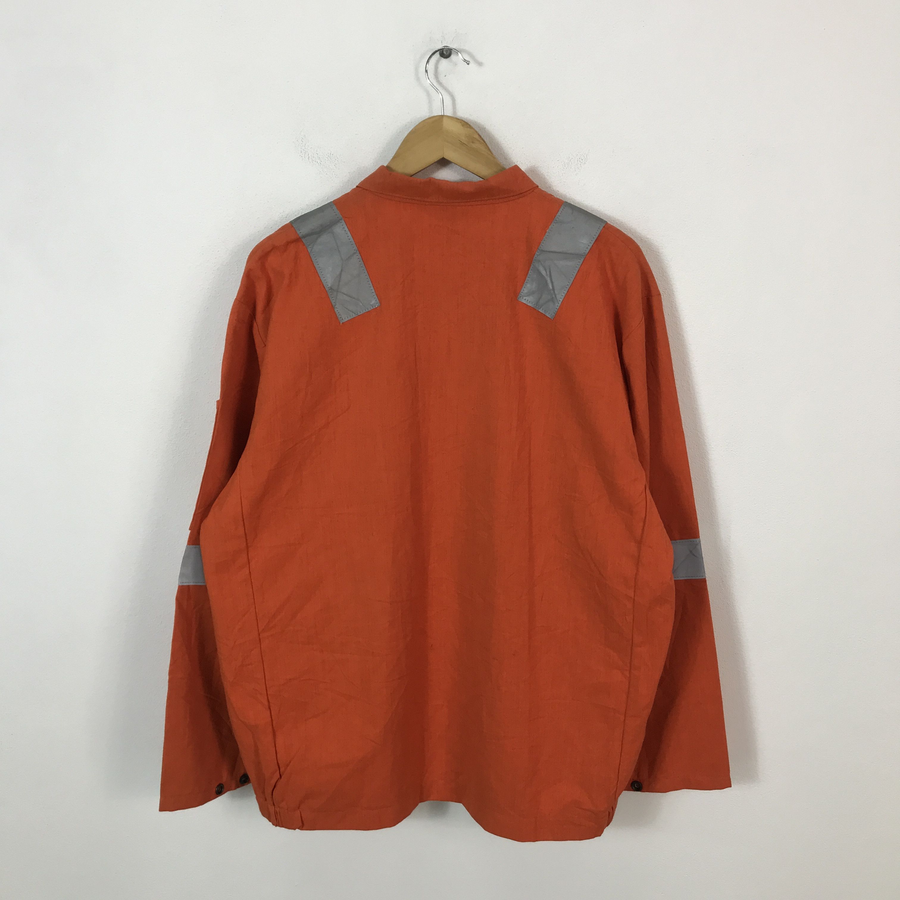 Sports Specialties Vtg exom mobil esso Brand Oil jacket Size US L / EU 52-54 / 3 - 3 Thumbnail