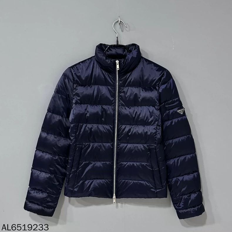 Prada Prada Size 38 Triangle sleeve label cotton jacket 2502-Ne Size XS / US 0-2 / IT 36-38 - 1 Thumbnail