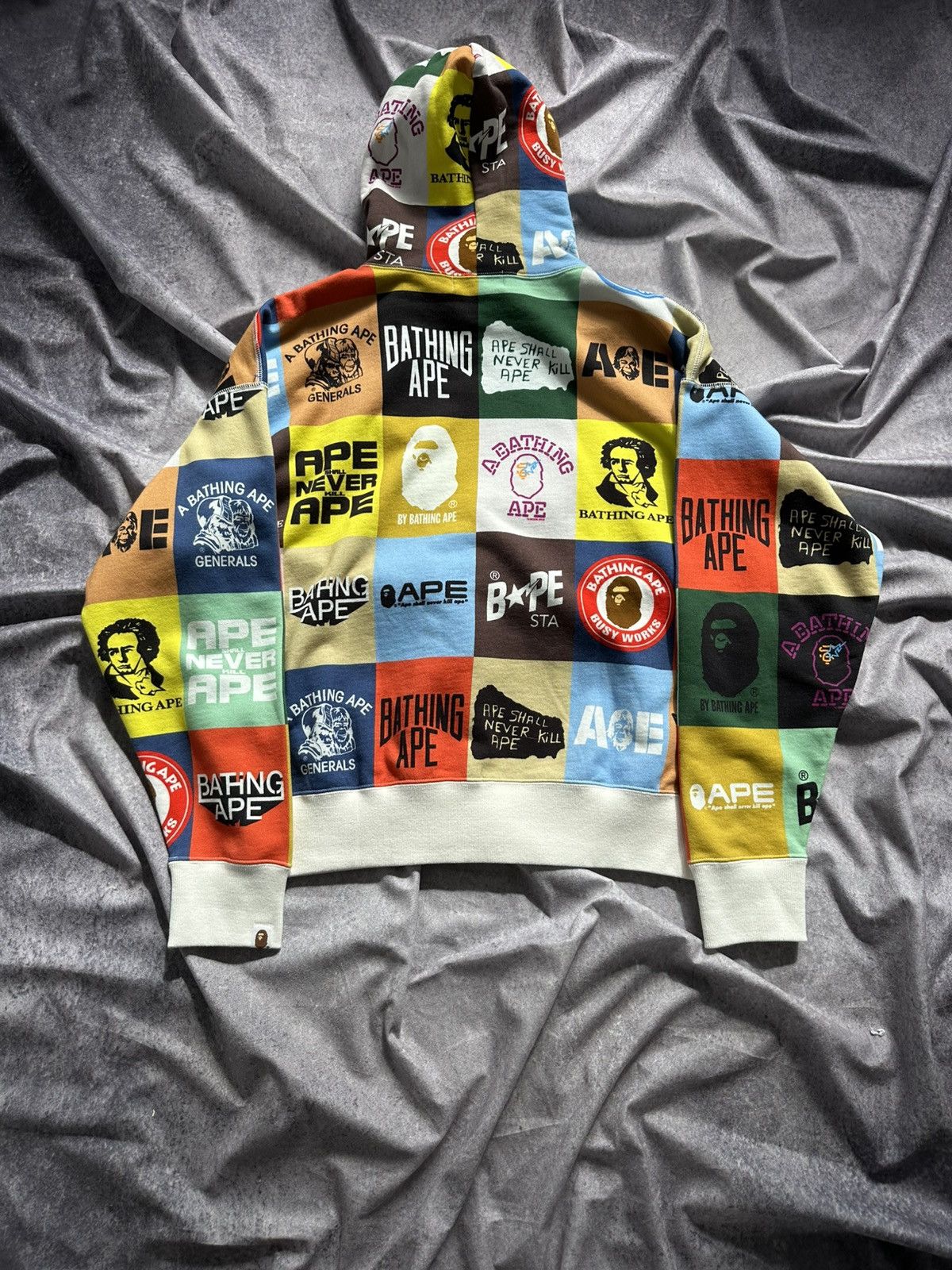 Bape BAPE Classic Logo Loose Fit Pullover Hoodie Size US S / EU 44-46 / 1 - 5 Thumbnail