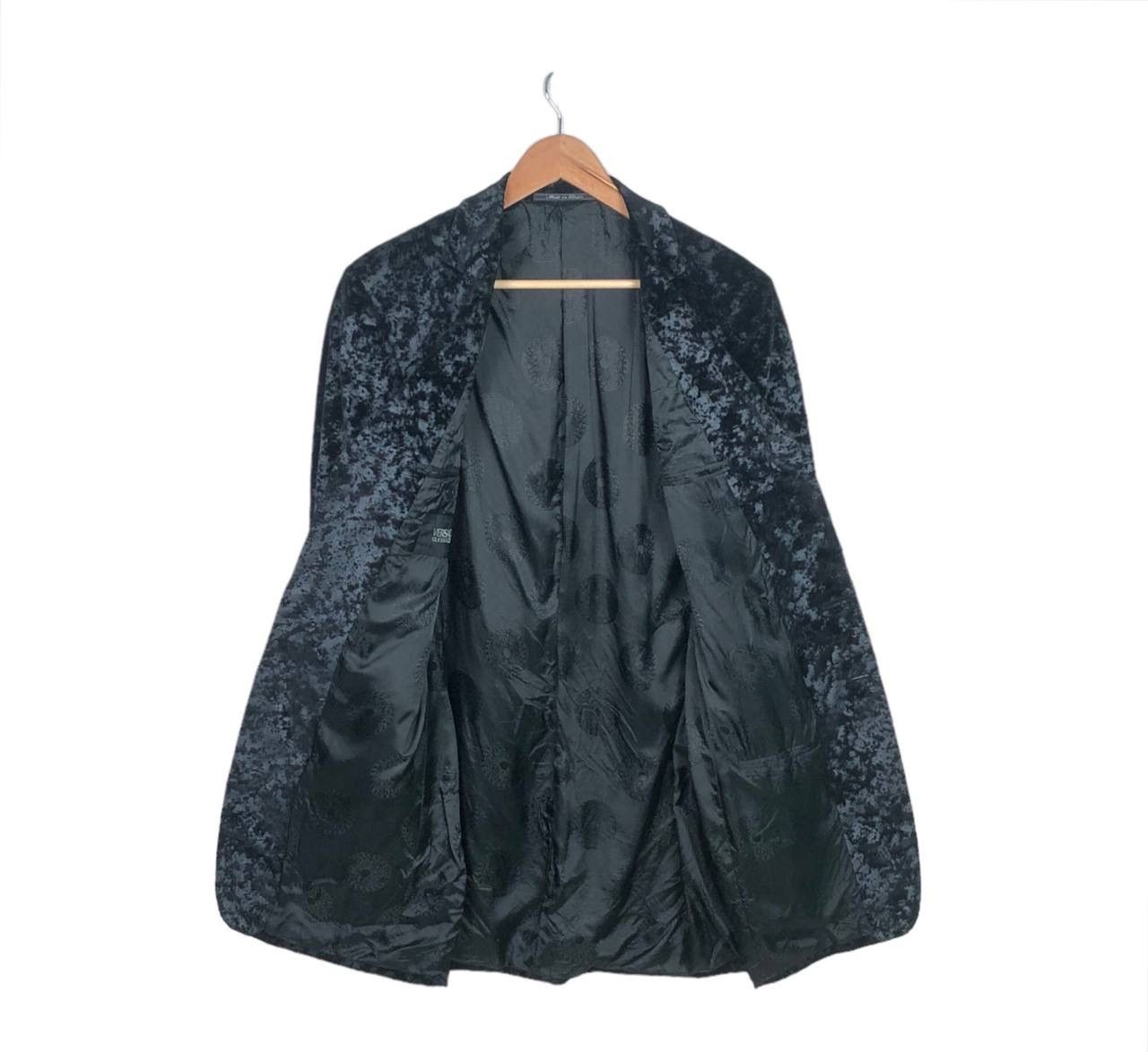 Versace Versace Classic V2 Black Feathered Overcoat Tuxedo Coat Size US M / EU 48-50 / 2 - 3 Thumbnail