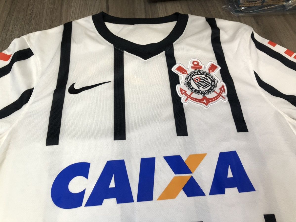 Nike Corinthians 14/15 home shirt Size US M / EU 48-50 / 2 - 4 Thumbnail