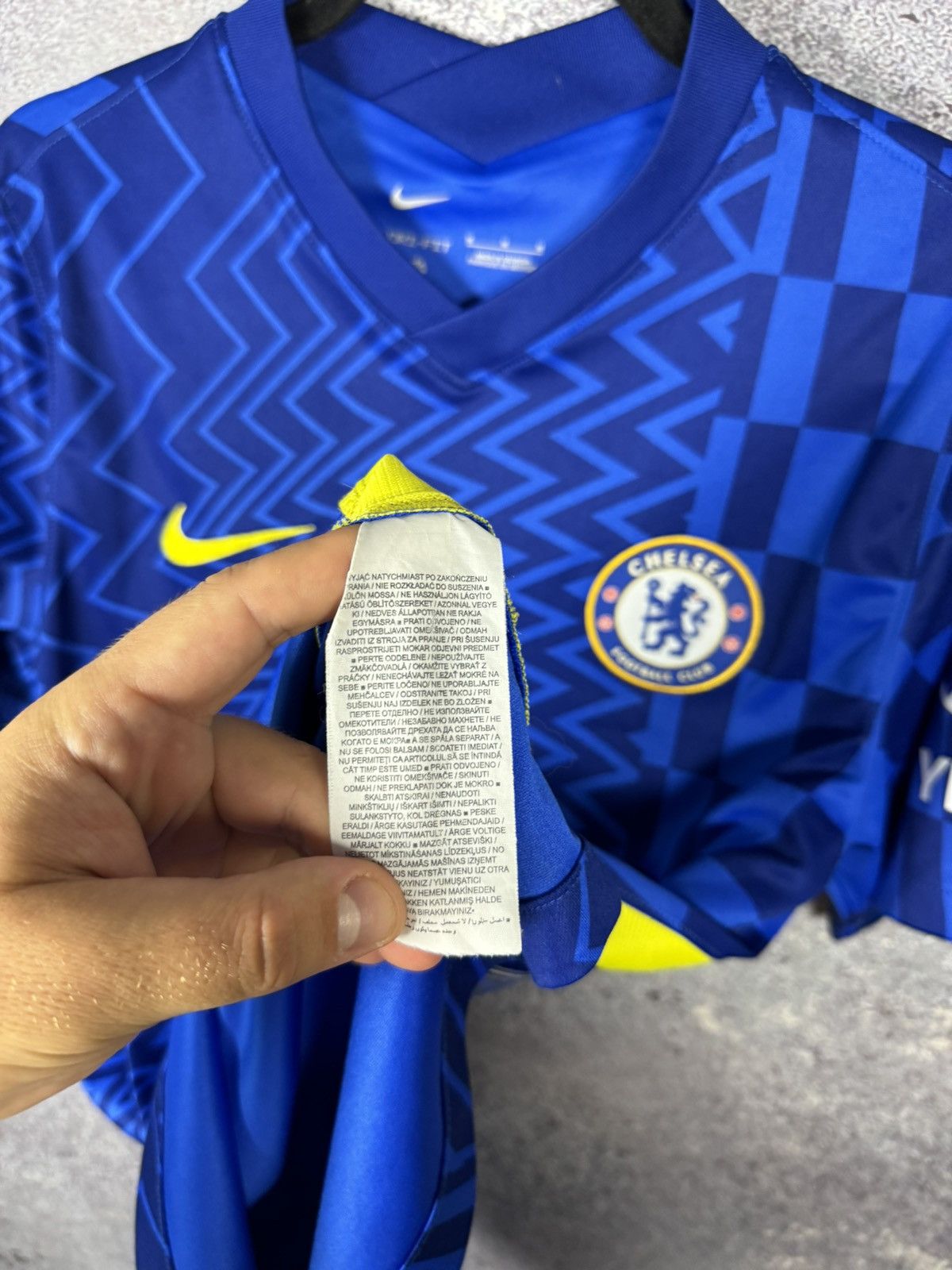 Nike JAMES Chelsea 2021/22 Nike Soccer Jersey Medium Size US M / EU 48-50 / 2 - 9 Thumbnail