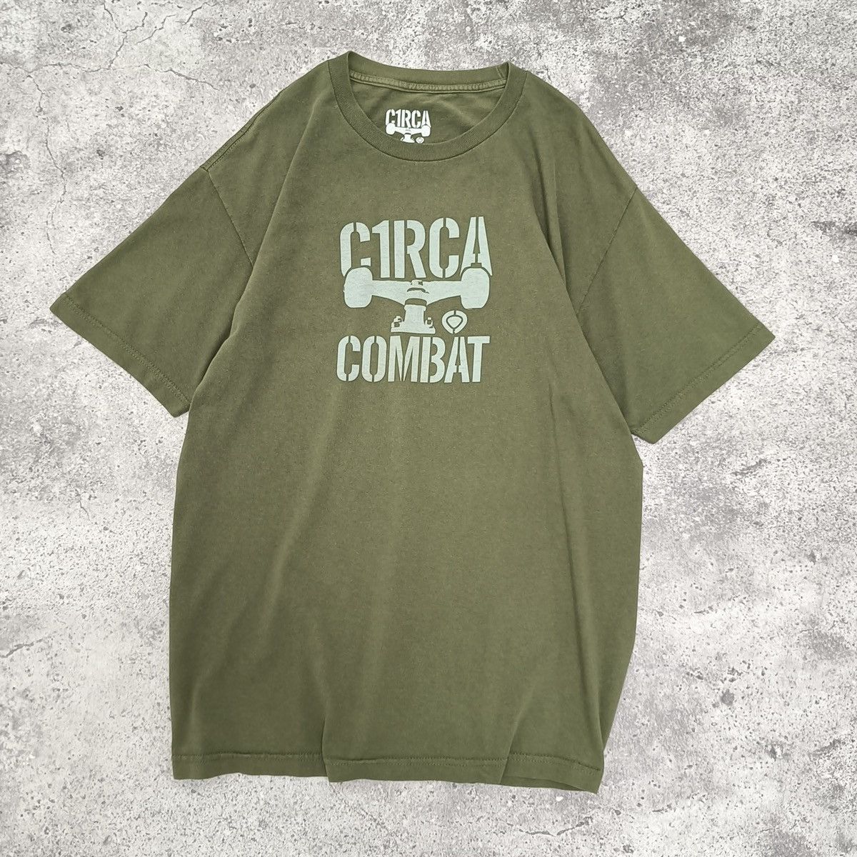 C1RCA Vintage 00s Circa Combat Skateboarding tee wheels sk8 y2k og Size US L / EU 52-54 / 3 - 1 Thumbnail