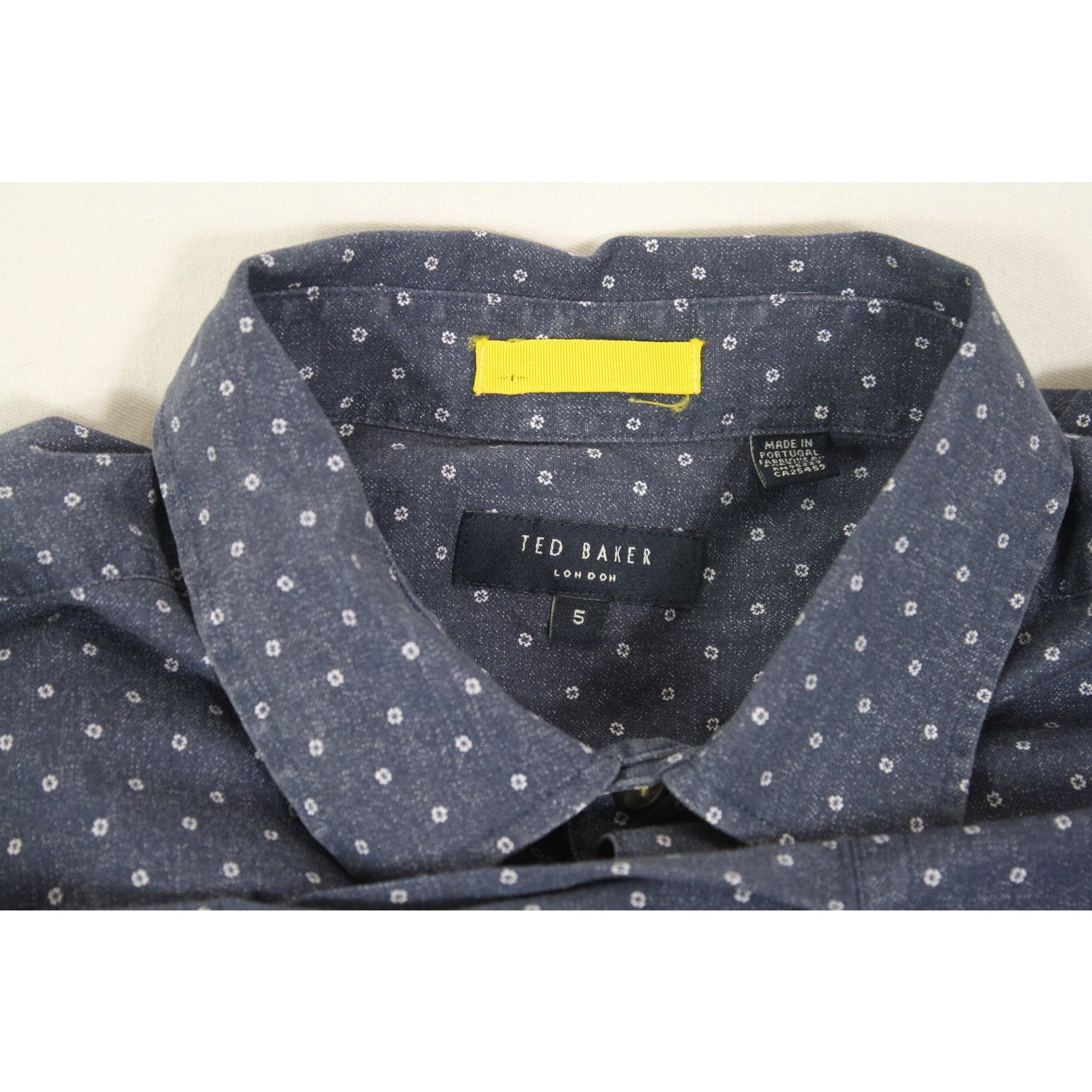 Ted Baker Ted Baker London Button Up Shirt Large Navy Birdseye Pattern Size US L / EU 52-54 / 3 - 5 Thumbnail