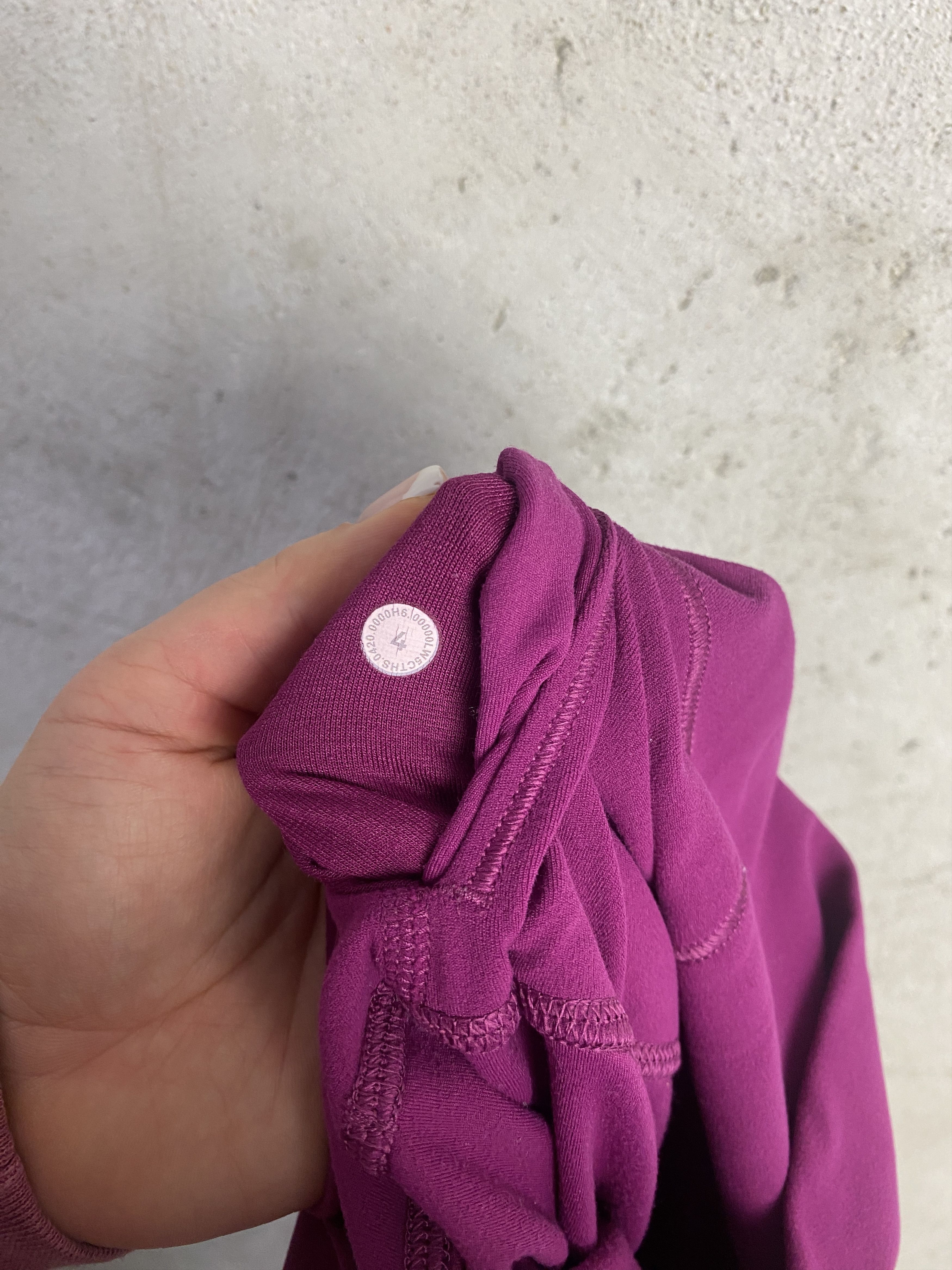 Lululemon Lululemon leggings sport yoga pilates gym pants Size 27" / US 4 / IT 40 - 4 Thumbnail