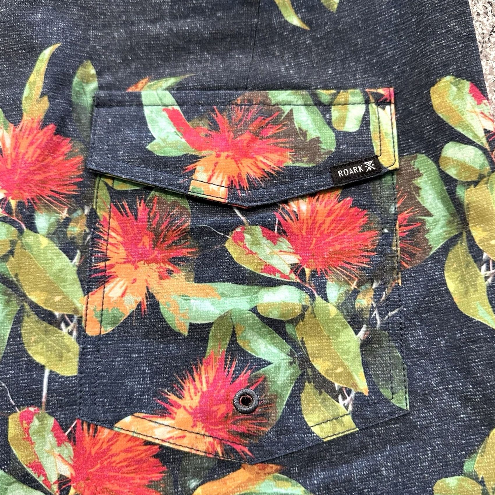 Roark Roark Boardshorts Mens 34 18” Floral Blue Polyester Spandex Hemp Board Shorts Trunks Passage La Selva Size US 34 / EU 50 - 4 Thumbnail