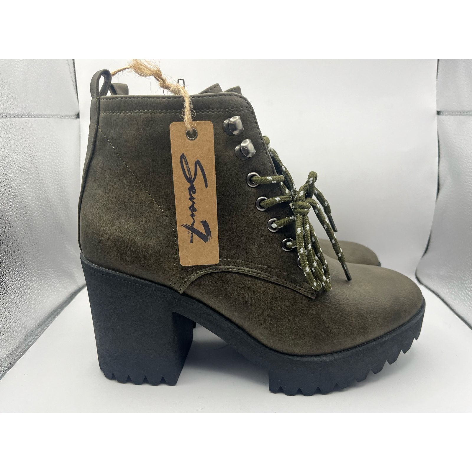 Seven 7 Seven7 Footwear Flatiron Platform Boot Women’s Size 9 Size US 9 / IT 39 - 1 Thumbnail