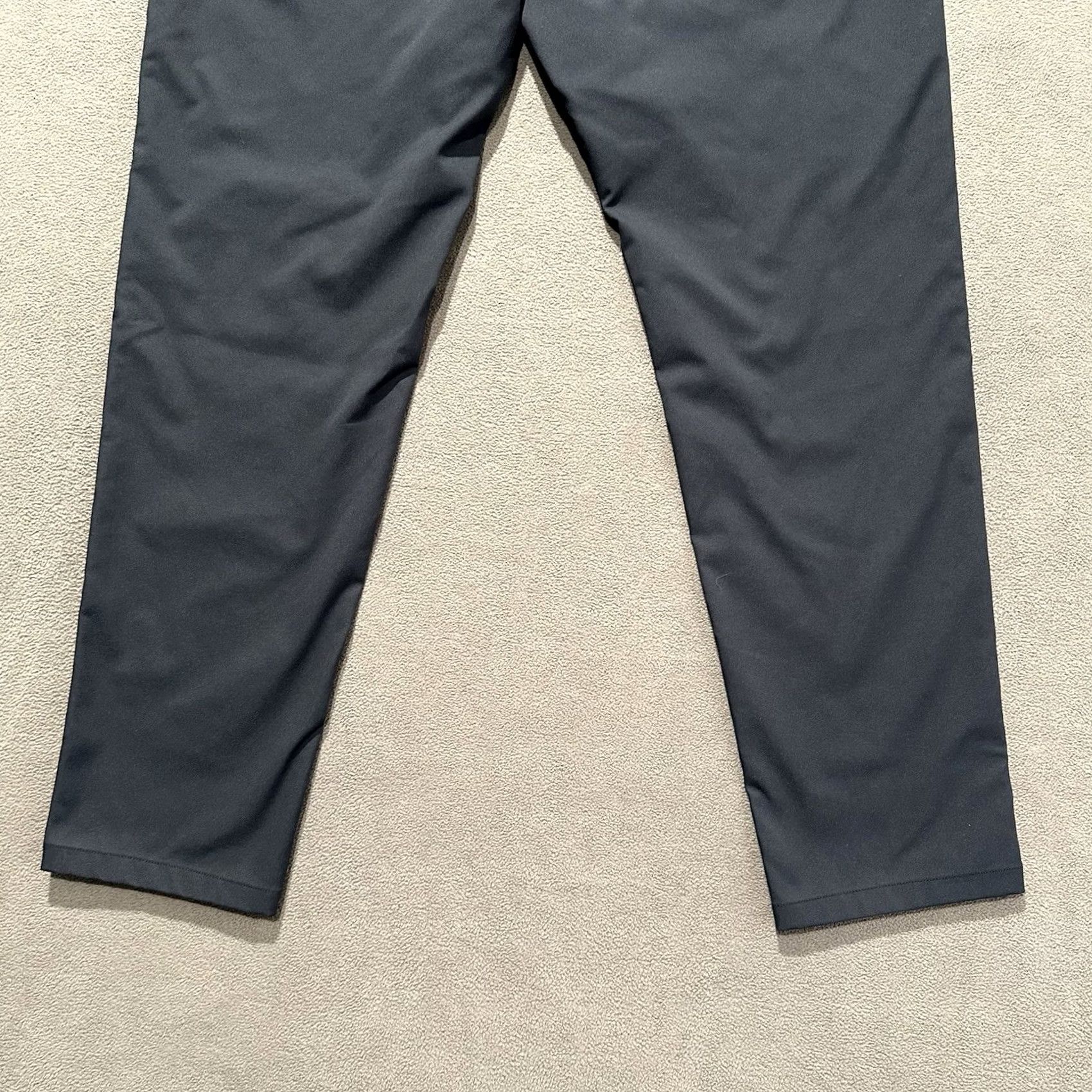 Vintage Jack Archer Jetsetter Tech Pants Mens 34x30 Deep Blue Polyester Chino Slim Fit Regular Rise 11" Inseam 28" 02/2024 Modern Golf City Preppy Size US 40 / EU 56 - 6 Thumbnail