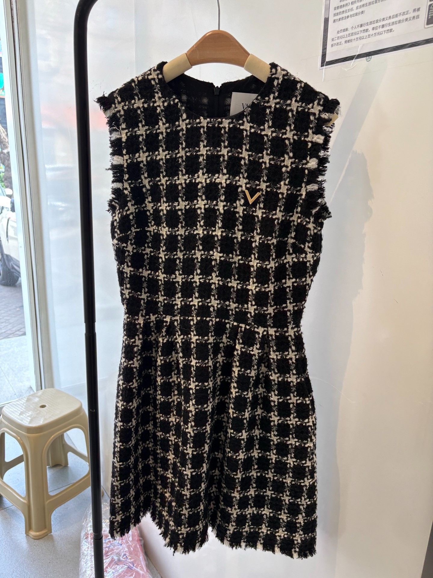 Valentino Valentino Black Plaid Tweed Sleeveless Dress Size S / US 4 / IT 40 - 1 Thumbnail