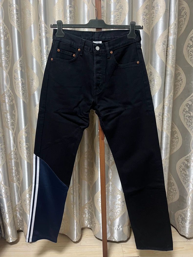 Vetements Vetements size s 19ss Show Patchwork Jeans 2506-Nextarrow Size US 28 / EU 44 - 1 Thumbnail