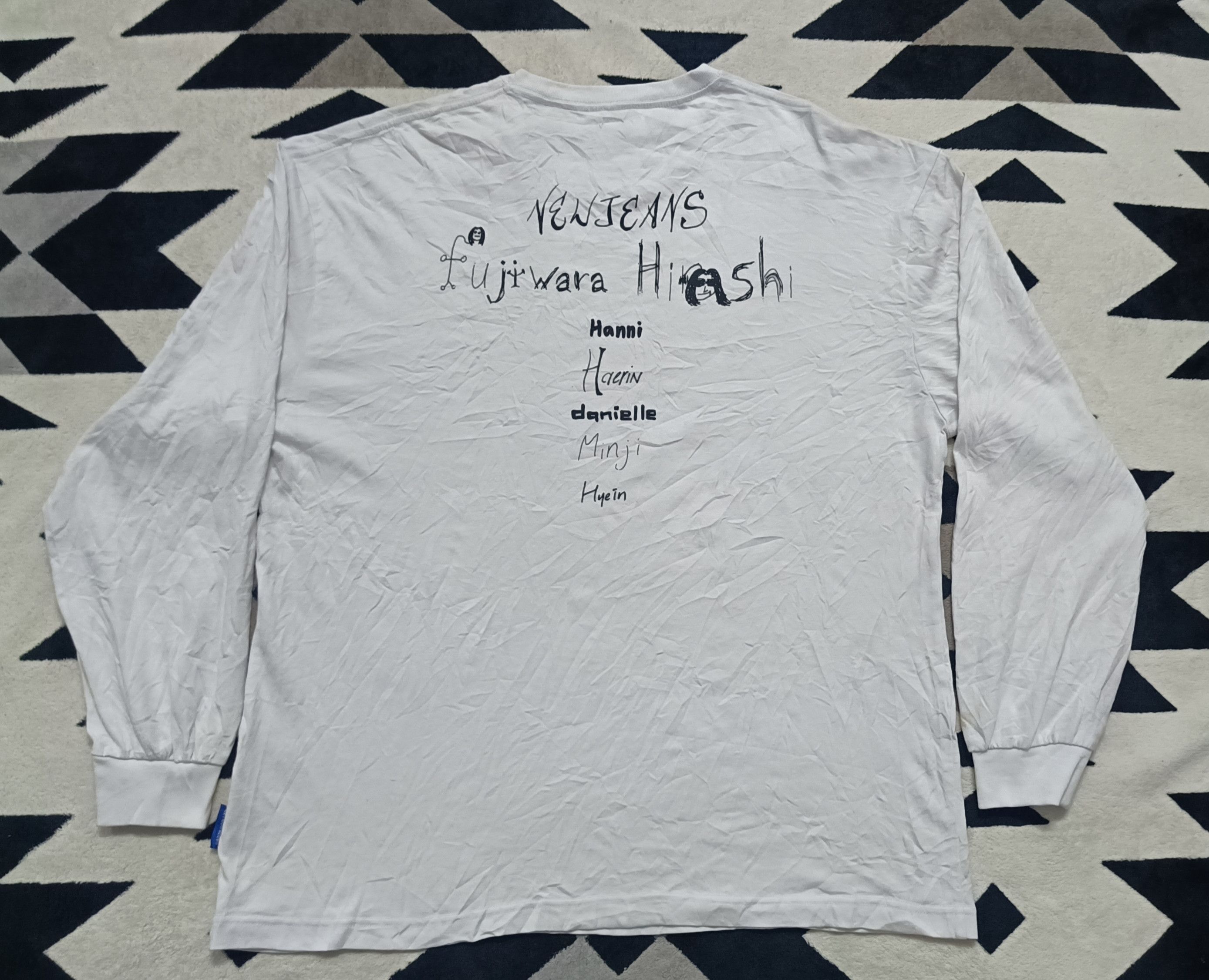Hiroshi Fujiwara 🔥🔥 Hiroshi Fujiwara X New Jeans KPOP Long Sleeve Tee Size US XL / EU 56 / 4 - 4 Thumbnail