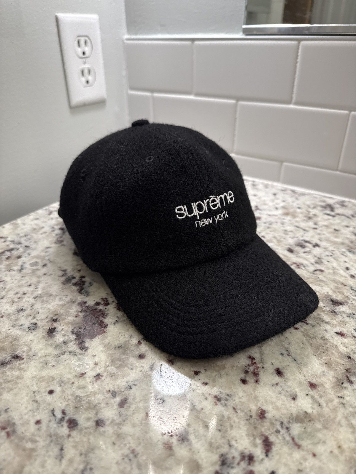 Harris Tweed × Supreme Supreme x Harris Tweed 6 Panel Size ONE SIZE - 1 Thumbnail