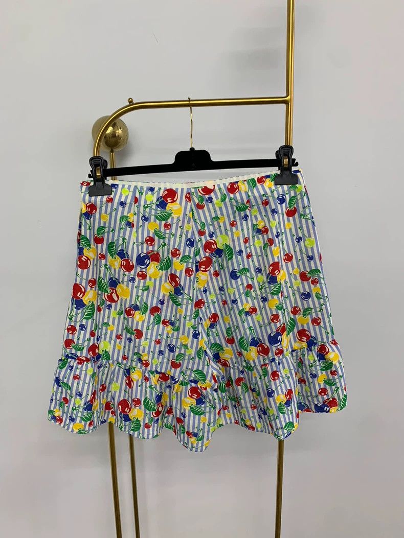 Gucci Gucci Cherry-printed high-waisted shorts Size 27" / US 4 / IT 40 - 3 Thumbnail
