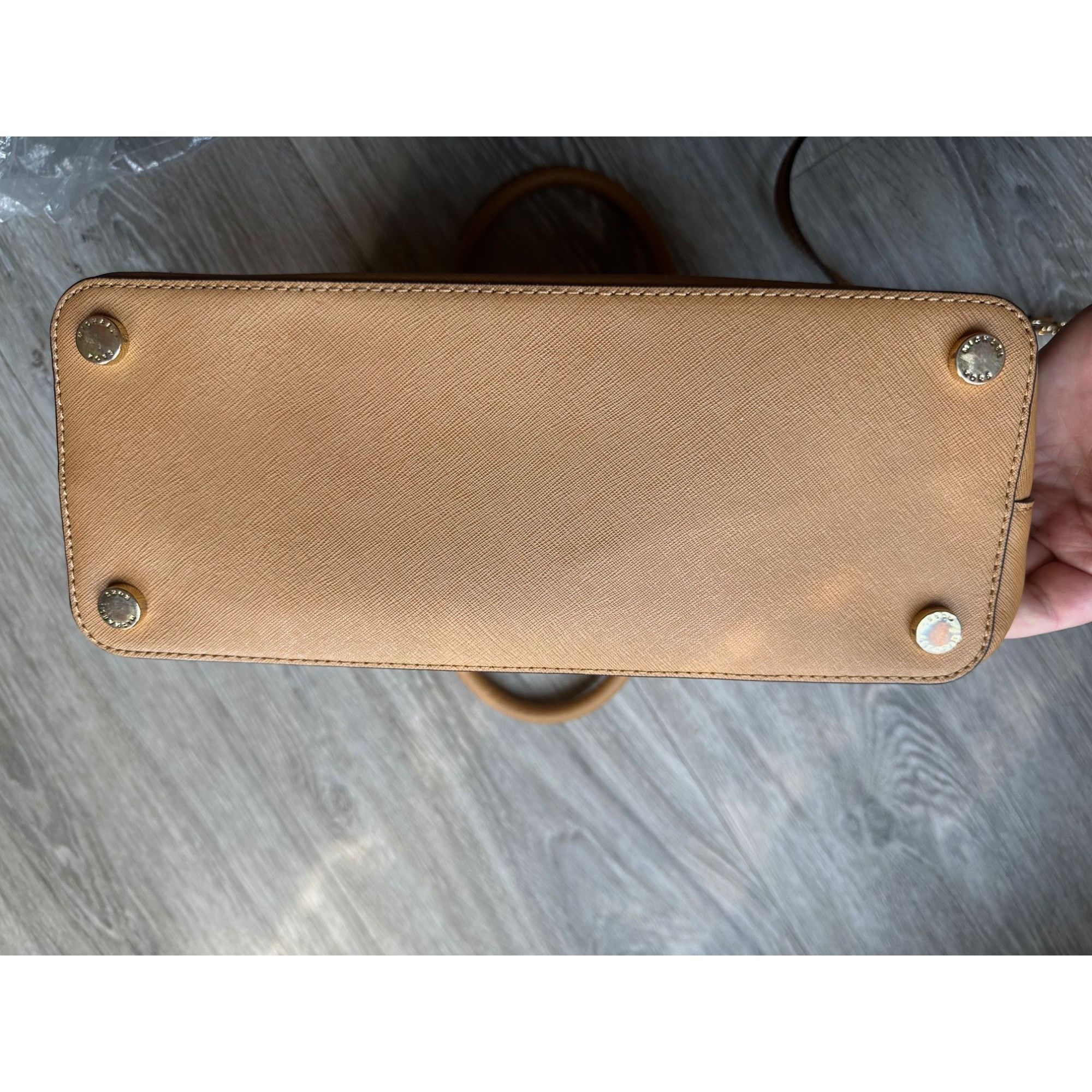 Michael Kors Michael Kors Tan / Dark Mustard Two Way Bag Size ONE SIZE - 9 Thumbnail