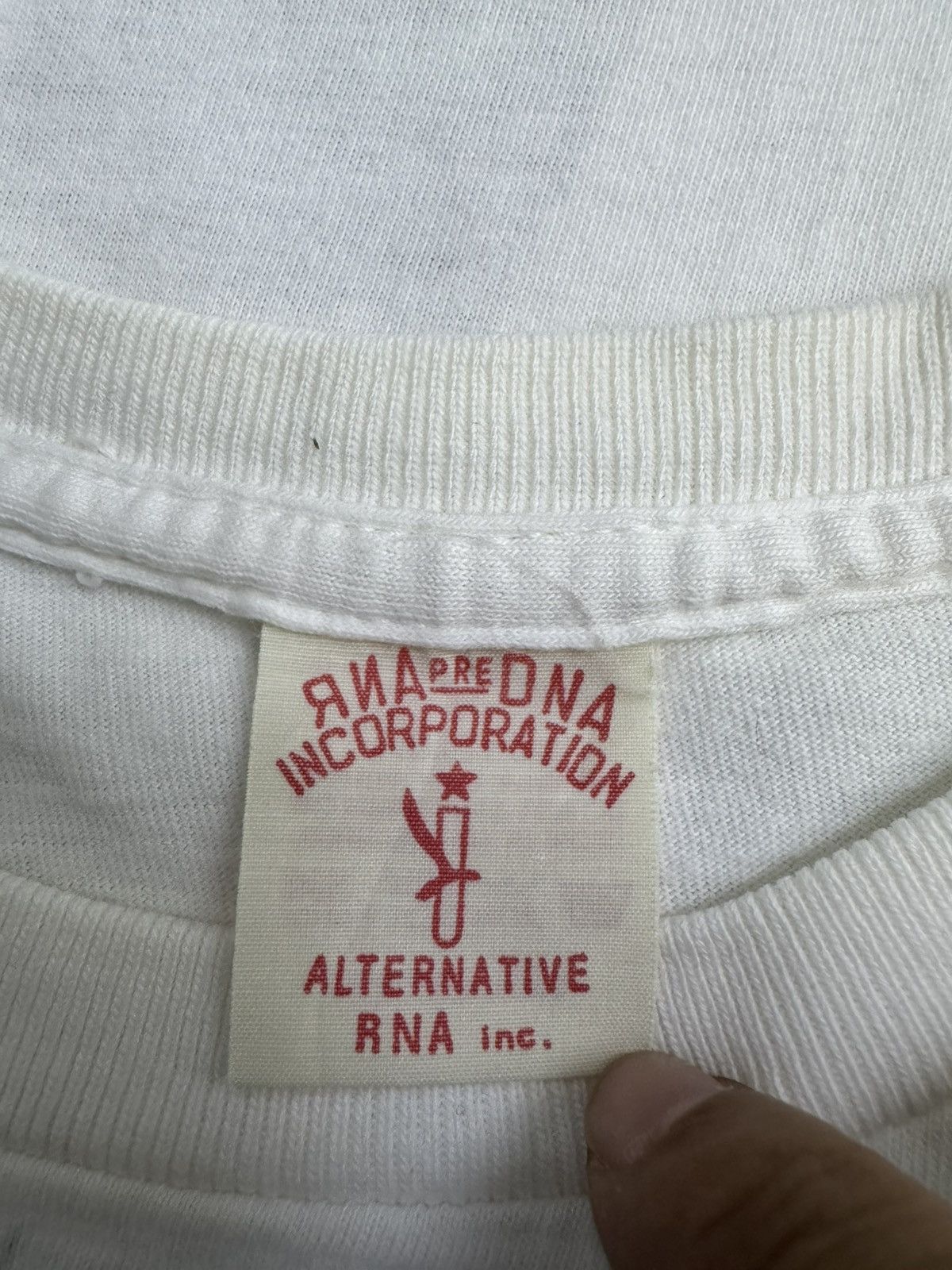 Japanese Brand RNA Slang "The Surface Slasher" reverse Print t-shirt. Size US S / EU 44-46 / 1 - 9 Thumbnail
