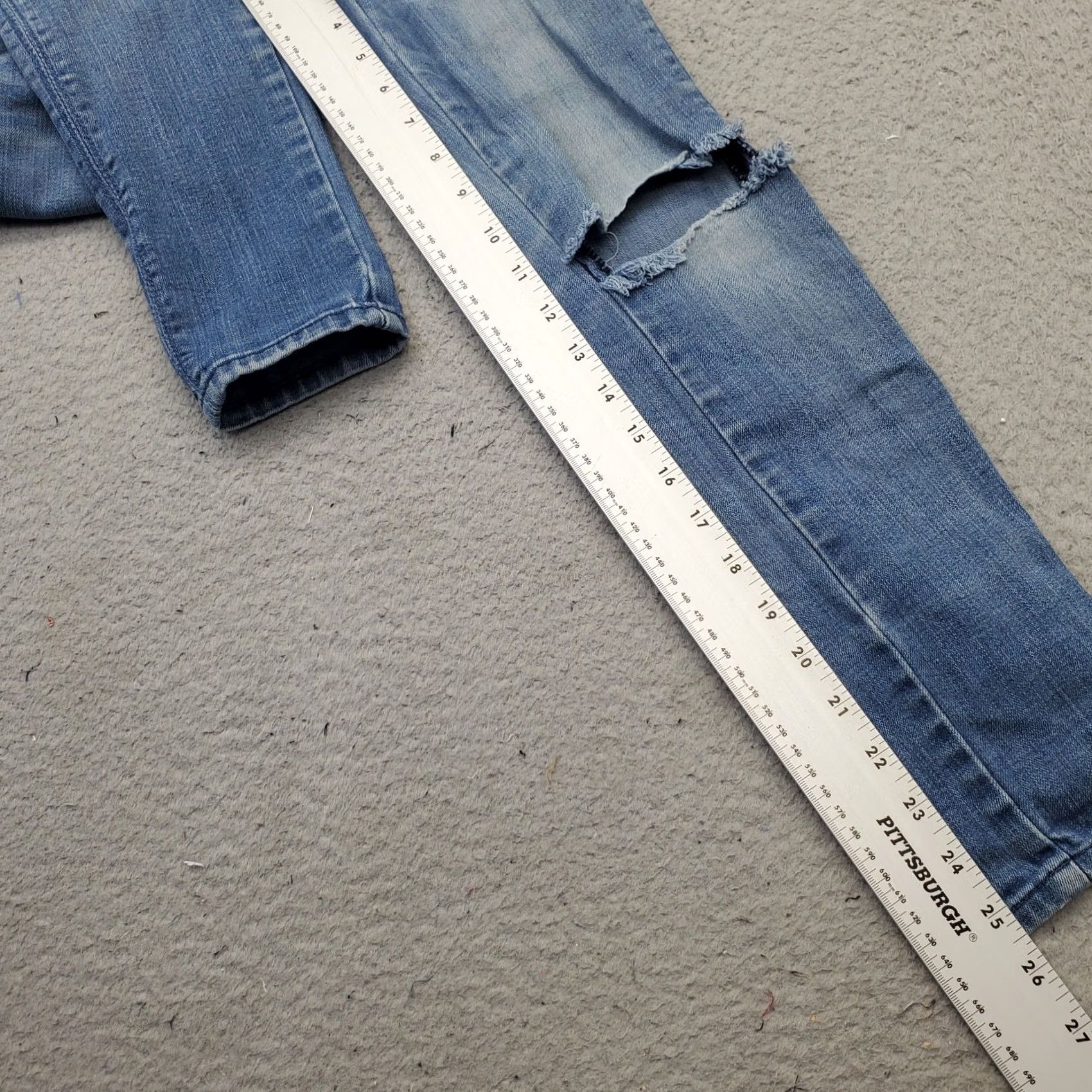 Hudson Hudson Jeans Womens 10 Blue Denim High Waisted Stretch Distressed Streetwear Jeans Womens 10 Blue Denim High Waisted Stretch Distressed Streetwear Size 32" / US 10 / IT 46 - 4 Thumbnail
