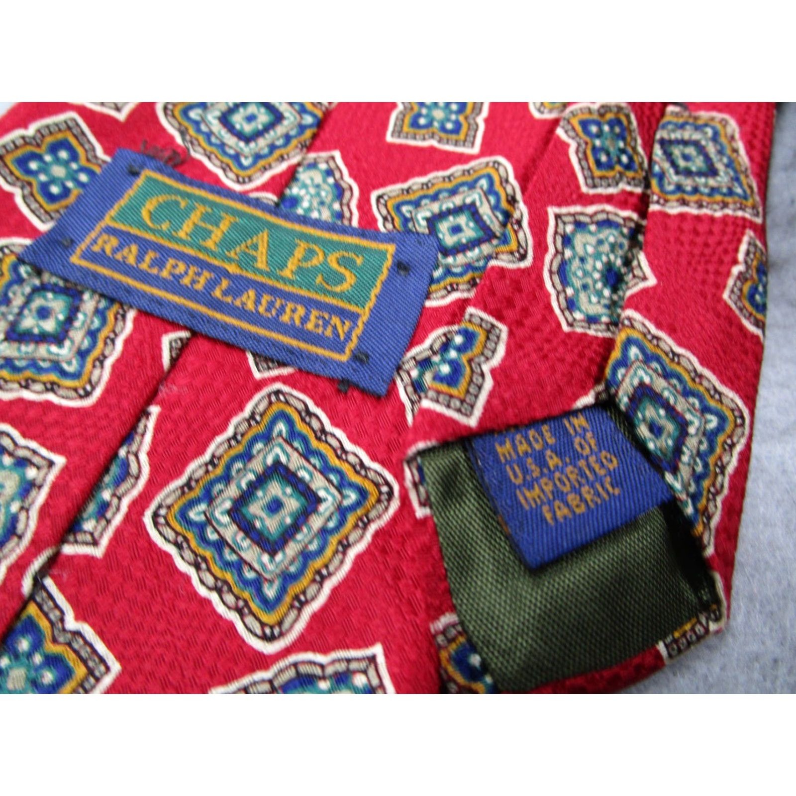 Chaps VINTAGE Chaps Ralph Lauren Neck Tie Mens Red Silk Abstract Made in USA Tie Size ONE SIZE - 4 Thumbnail