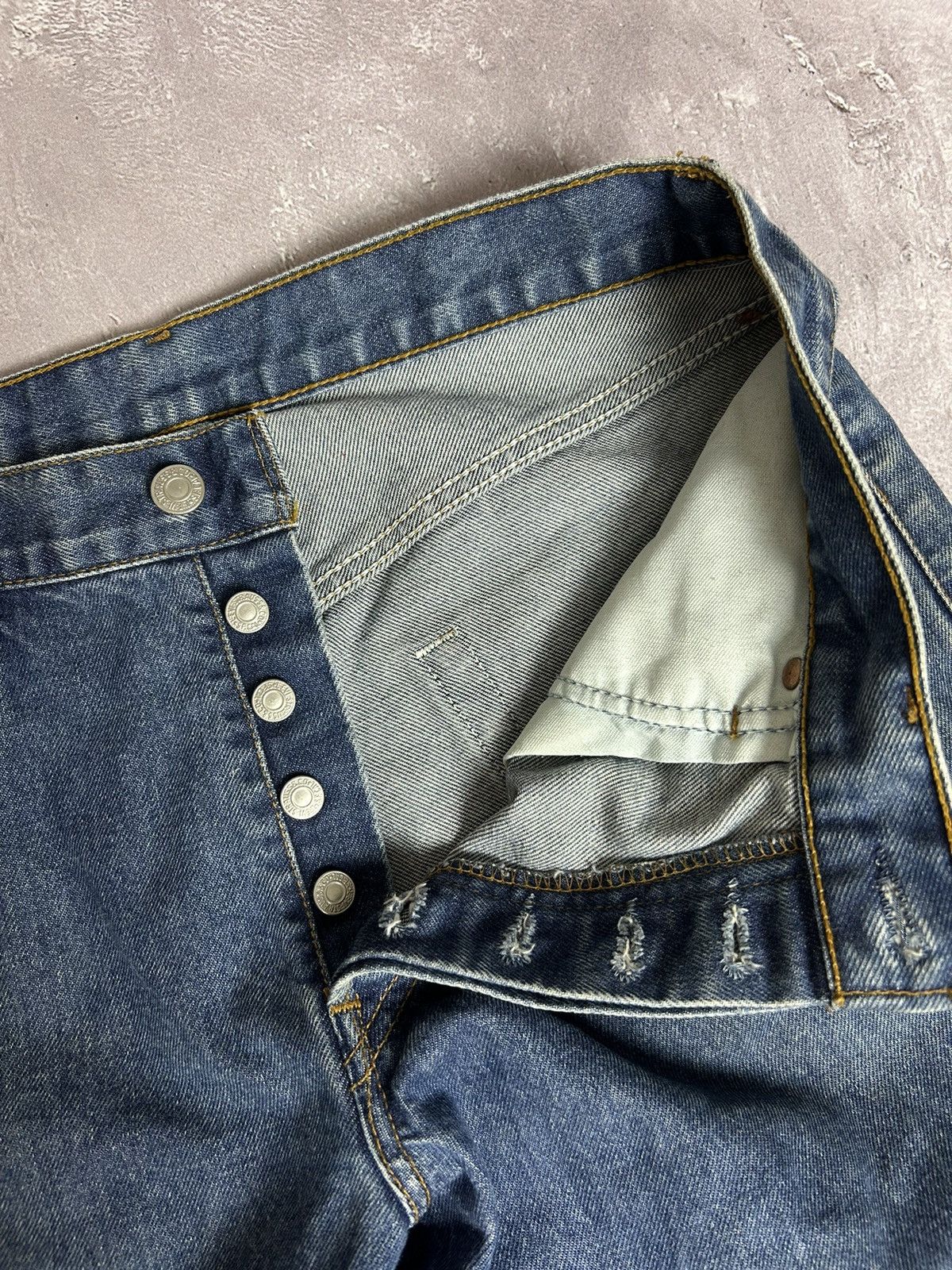 Levi's × Levi's Vintage Clothing × Vintage y2k Levis 522 Red Tab Jeans Vintage sz 29x32 90s RARE Size US 29 - 5 Thumbnail