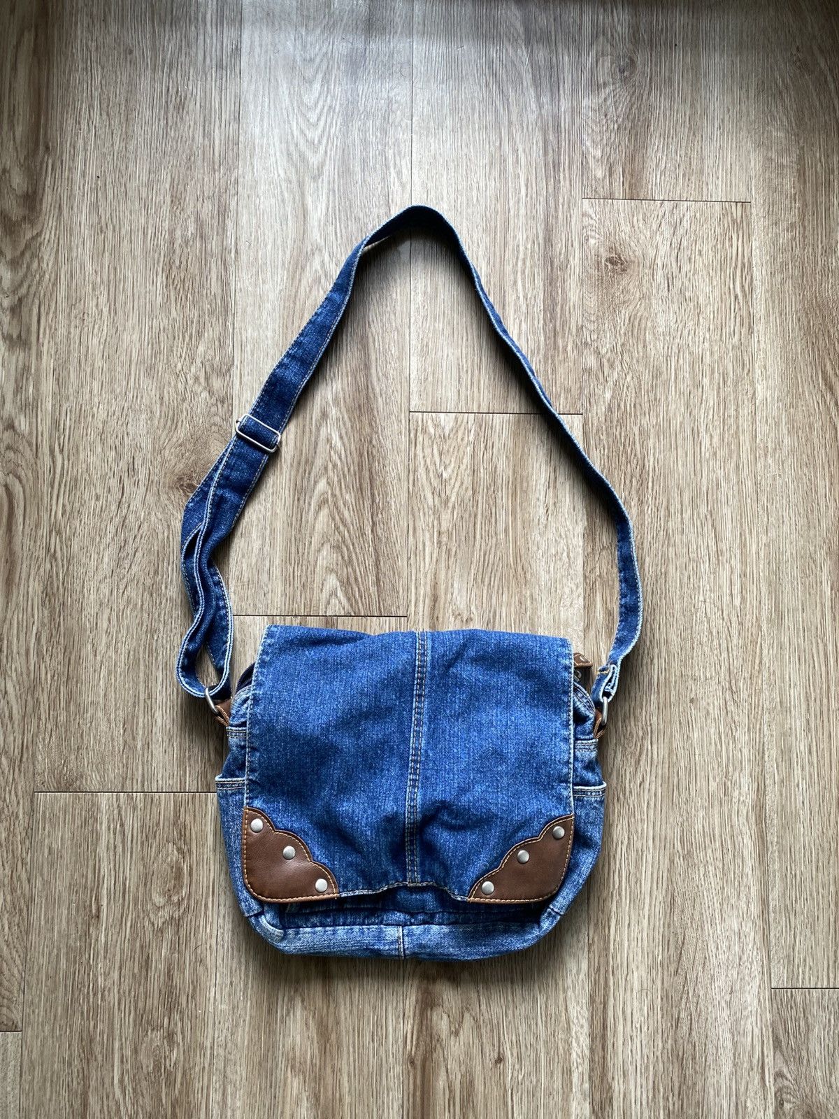 Vintage Vintage Western Blue Denim Shoulder Bag Size ONE SIZE - 1 Thumbnail