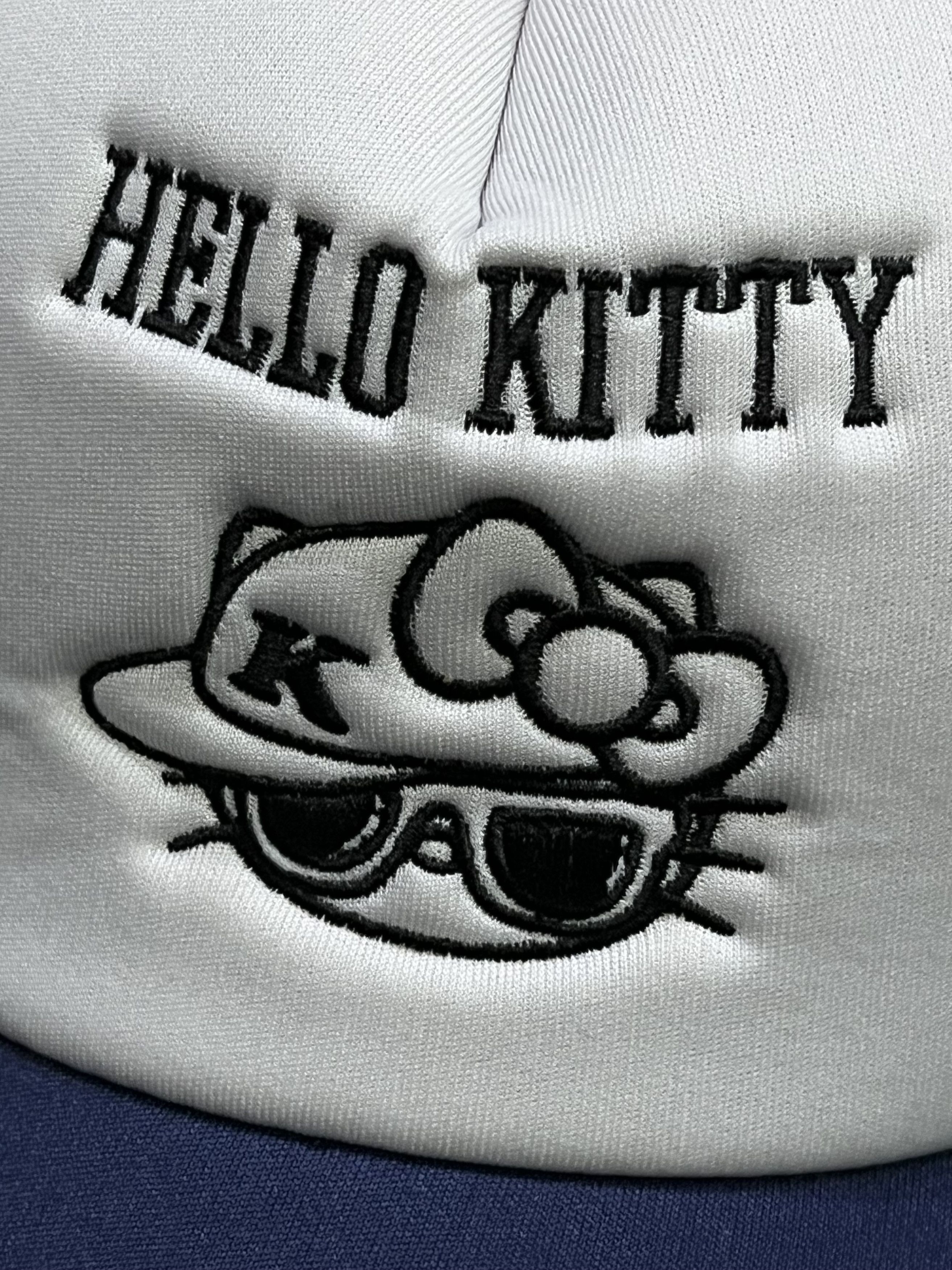 Cartoon Network RARE VINTAGE HELLO KITTY TRUCKER SNAPBACK Size ONE SIZE - 3 Thumbnail