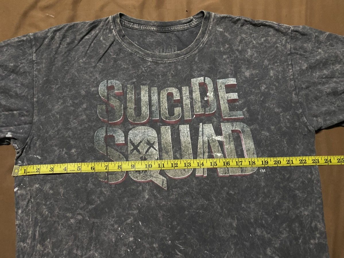 DC Comics Suicide Squad Bleached Tee Size US L / EU 52-54 / 3 - 7 Thumbnail