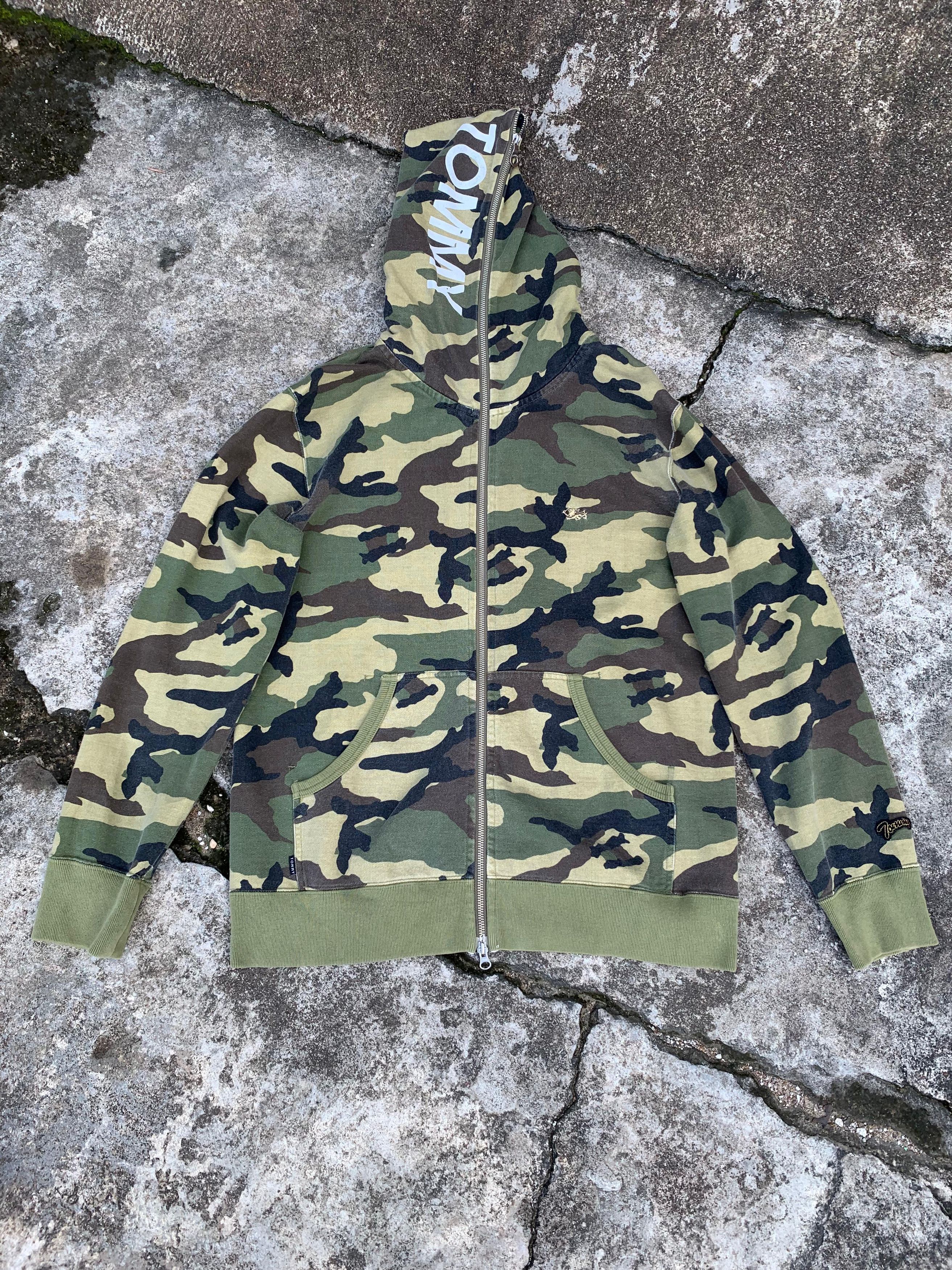 Tommy Hilfiger × Vintage Tommy Hilfiger camo hoodie full zip Size US L / EU 52-54 / 3 - 1 Thumbnail