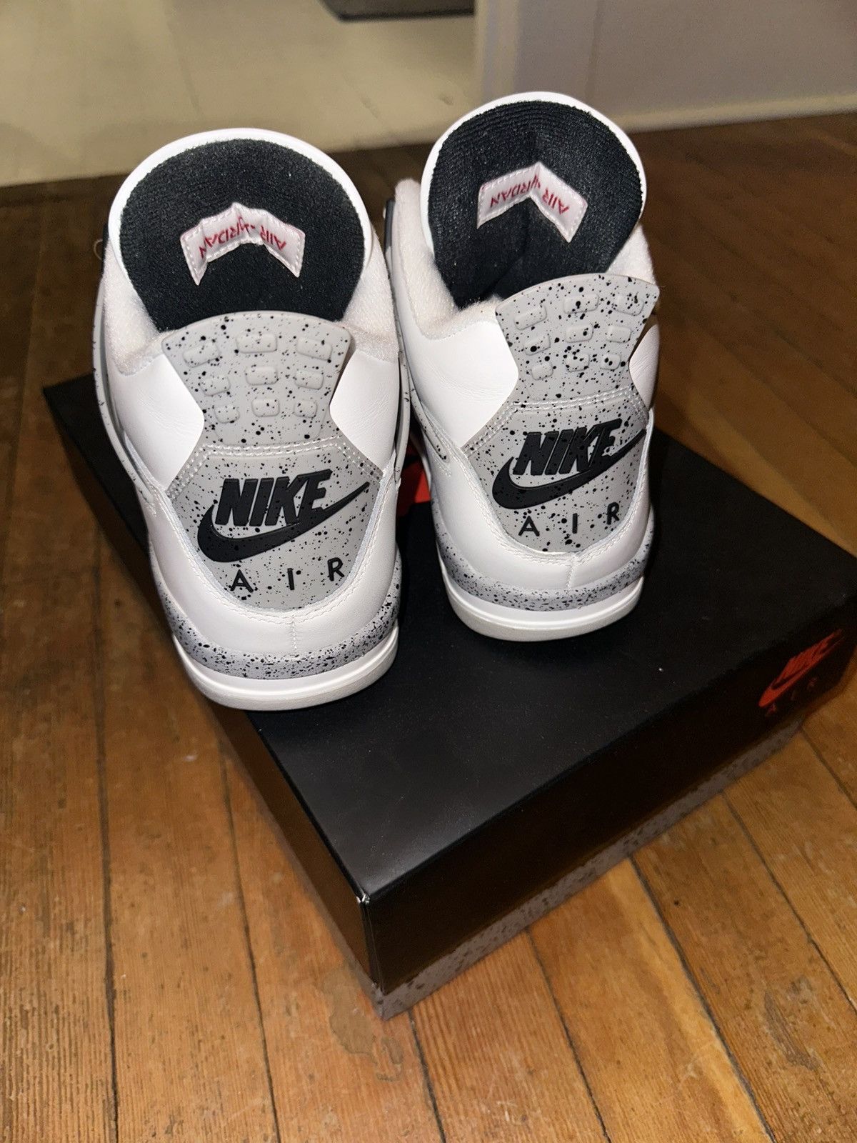 Jordan Brand Jordan retro 4 White Cement Size US 8 / EU 41 - 3 Thumbnail