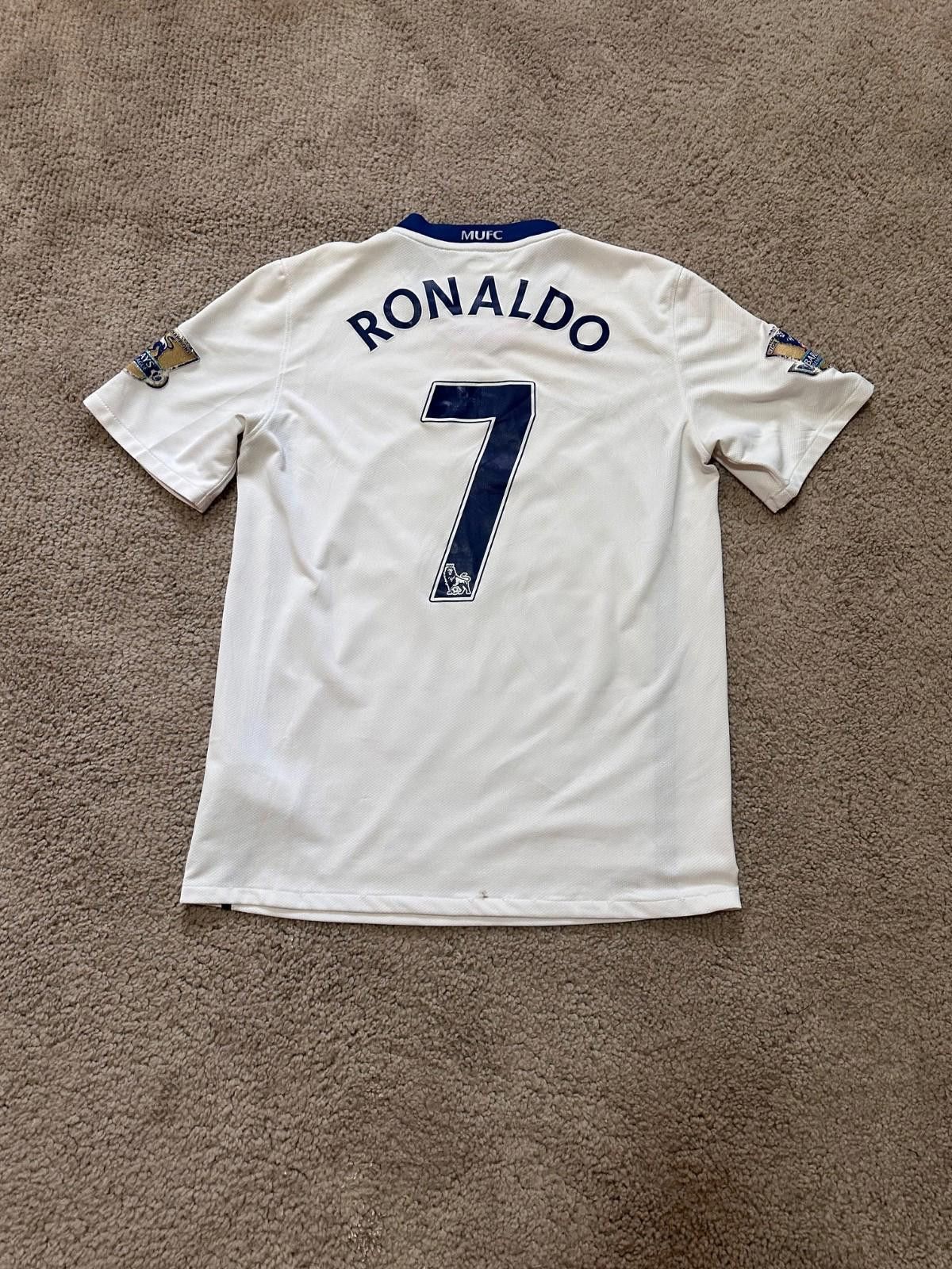 Nike Ronaldo #7 jersey 2008-2009 Manchester United Away Jersey S Size US S / EU 44-46 / 1 - 8 Thumbnail