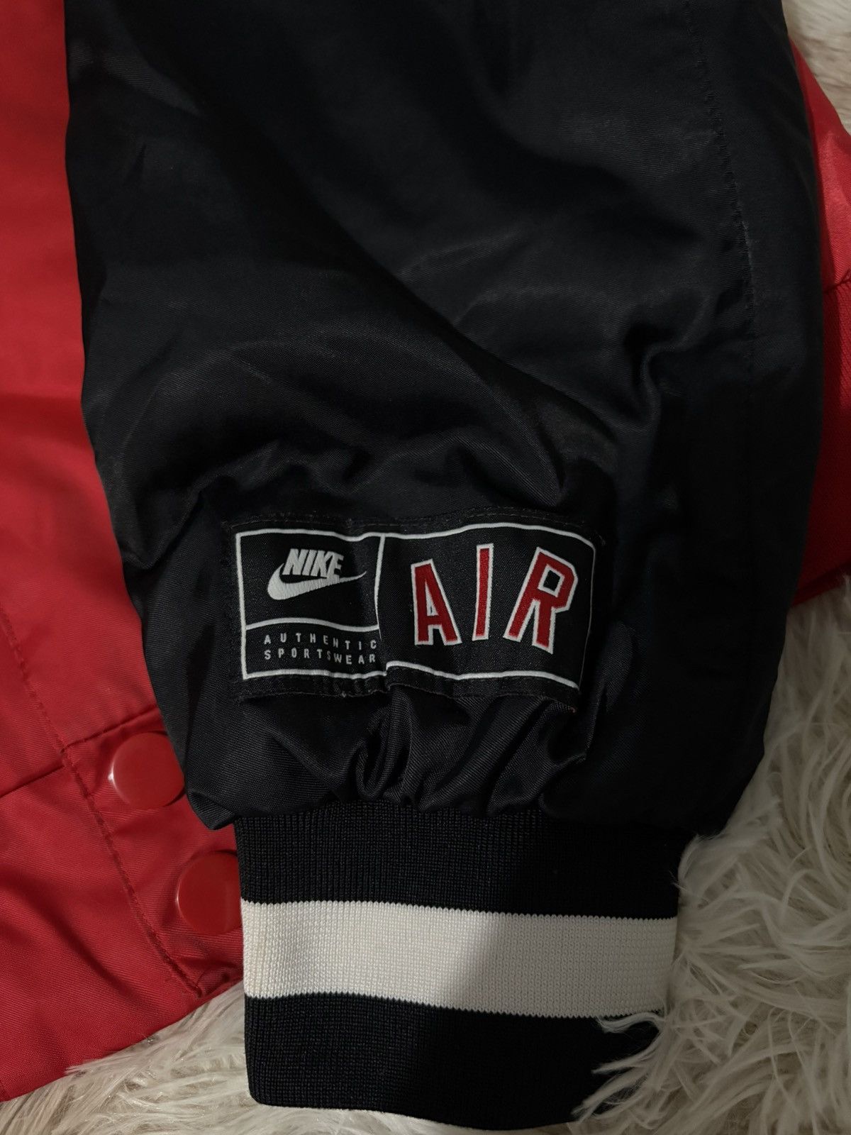 Nike Nike Varsity/ Bomber Red Size US M / EU 48-50 / 2 - 6 Thumbnail