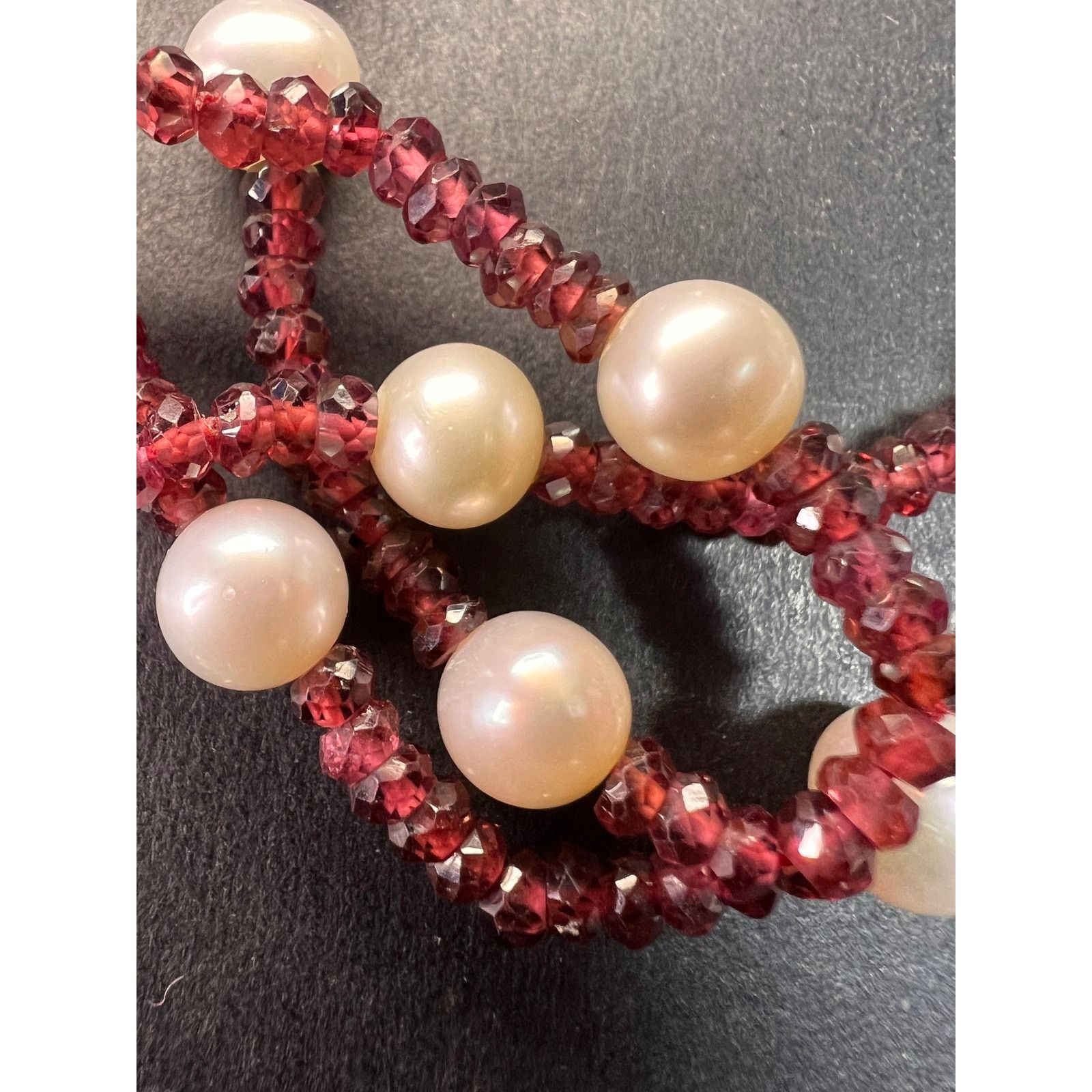 Other 14k gold garnet and pearl station necklace 18 inches Size ONE SIZE - 4 Thumbnail